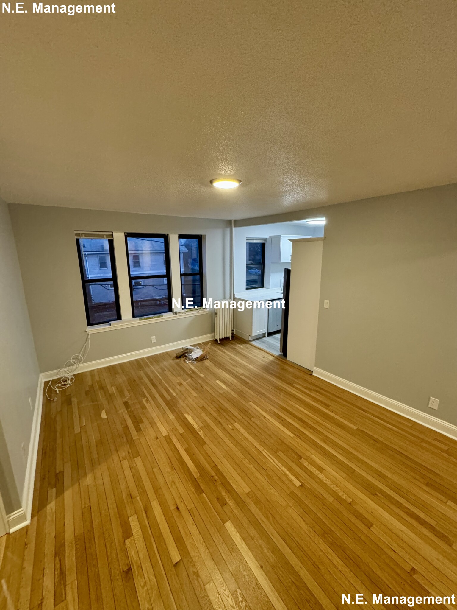 313 Summit Ave, Brighton