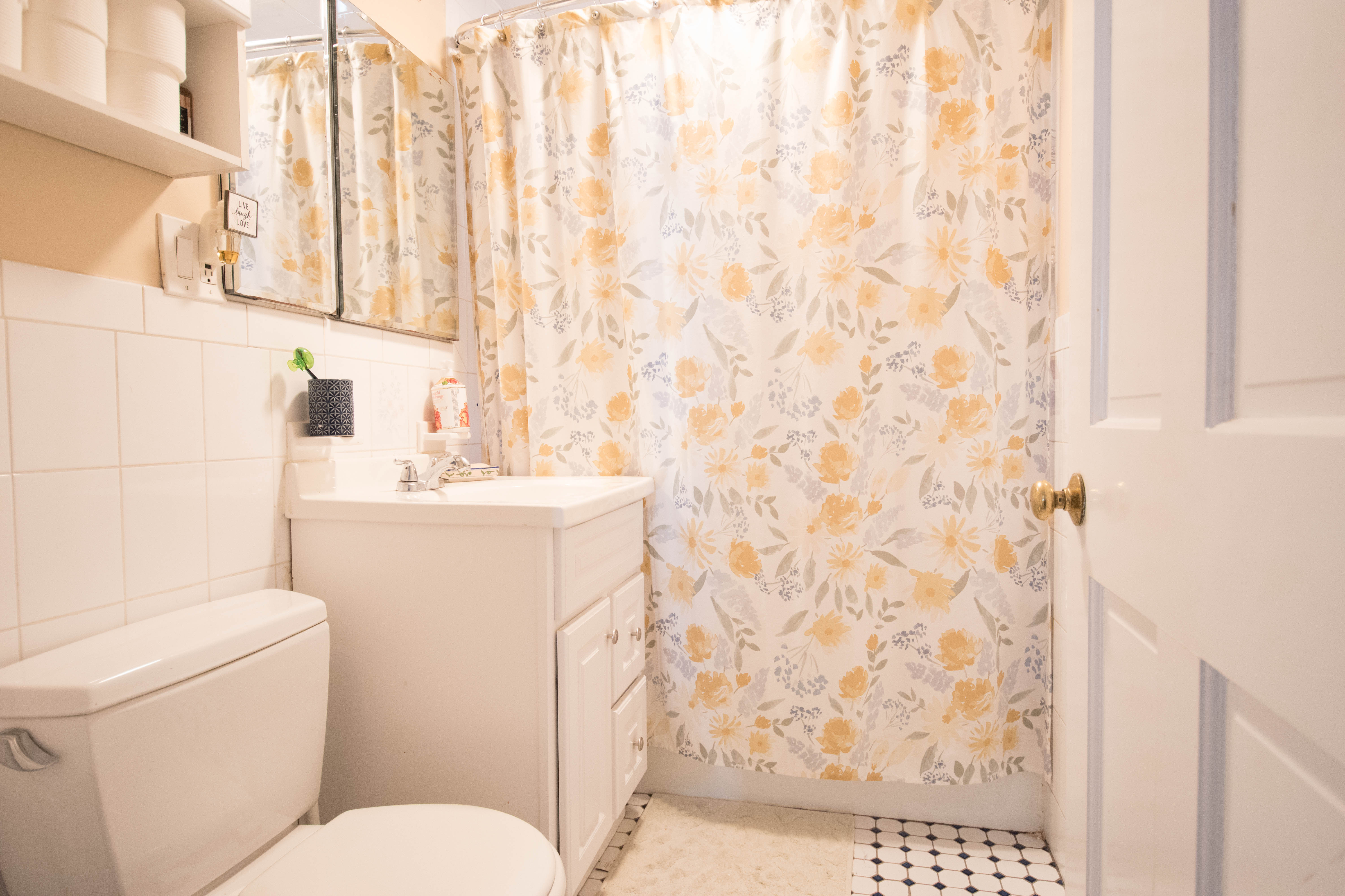 3 bed, 1 bath apartment for rent at 22 Greymere Rd Unit 1, Brighton — photo 7 of 8