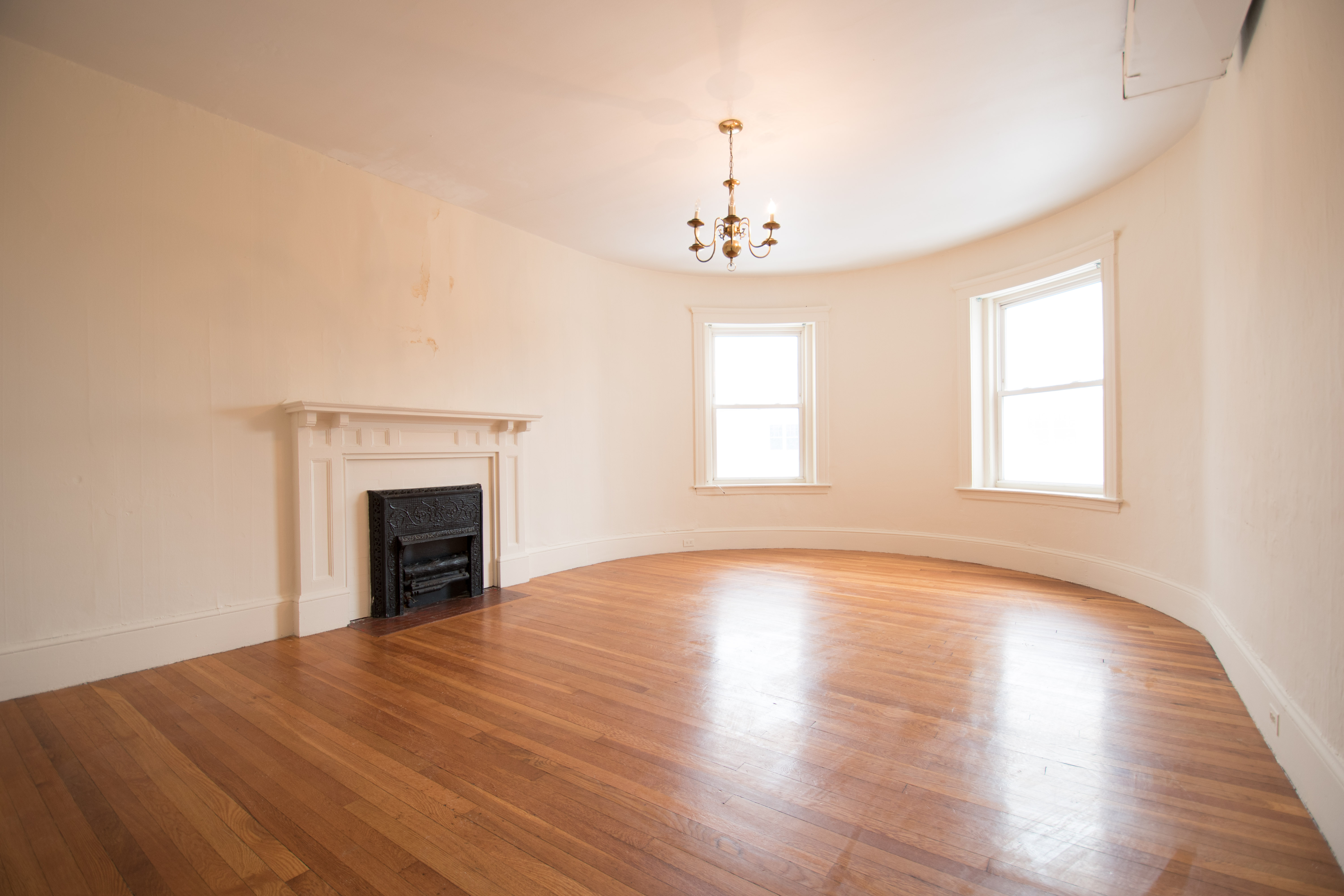 3 bed, 1 bath apartment for rent at 126 Glenville Ave Unit 3, Allston