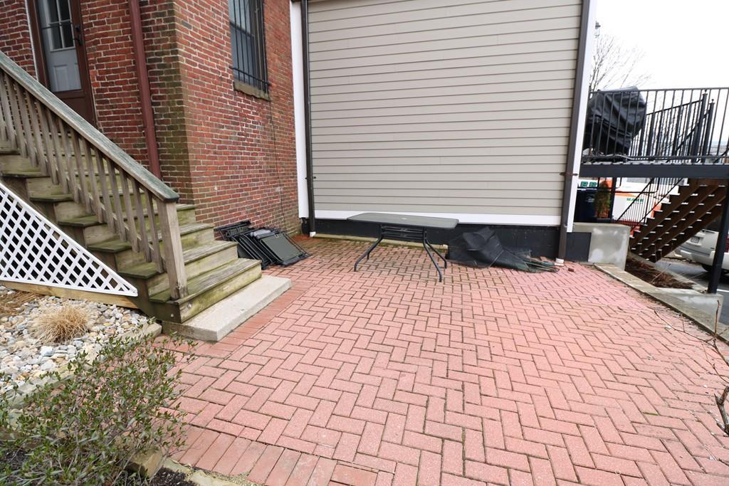 534 Broadway, South Boston