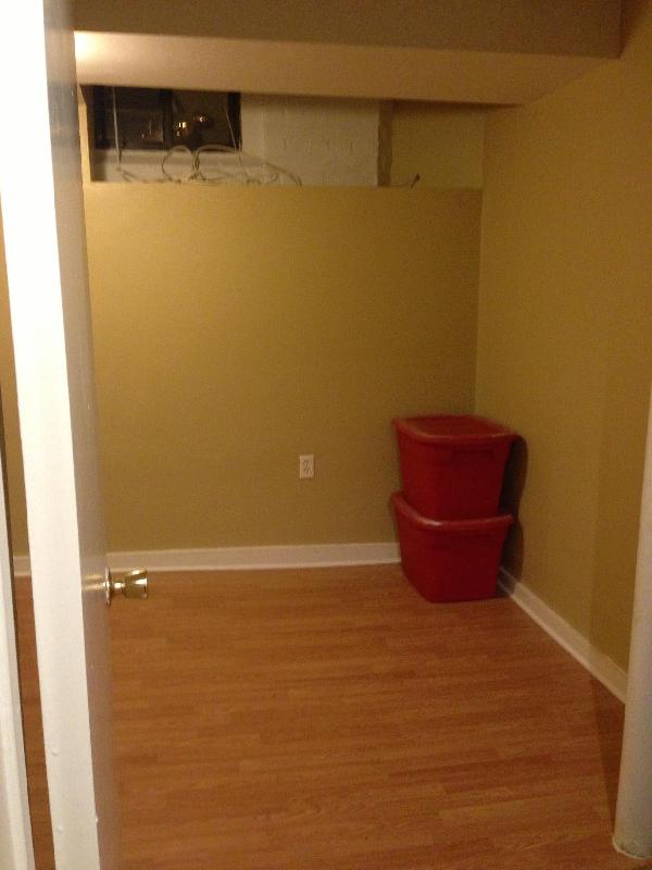 3 bed, 1 bath apartment for rent at 69 Quint Ave Unit B, Allston — photo 4 of 7