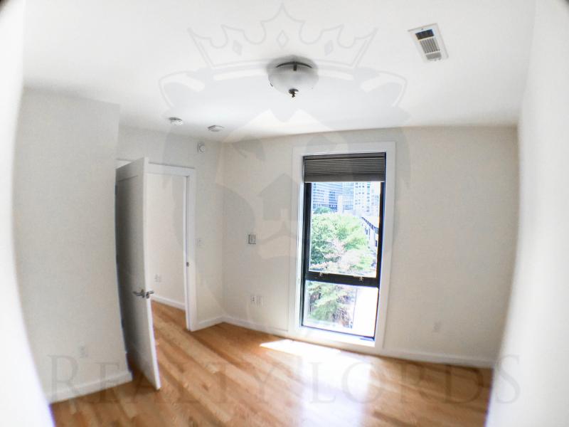 1 bed, 1 bath apartment for rent at 9 Miner St Unit 205, Fenway — photo 3 of 5