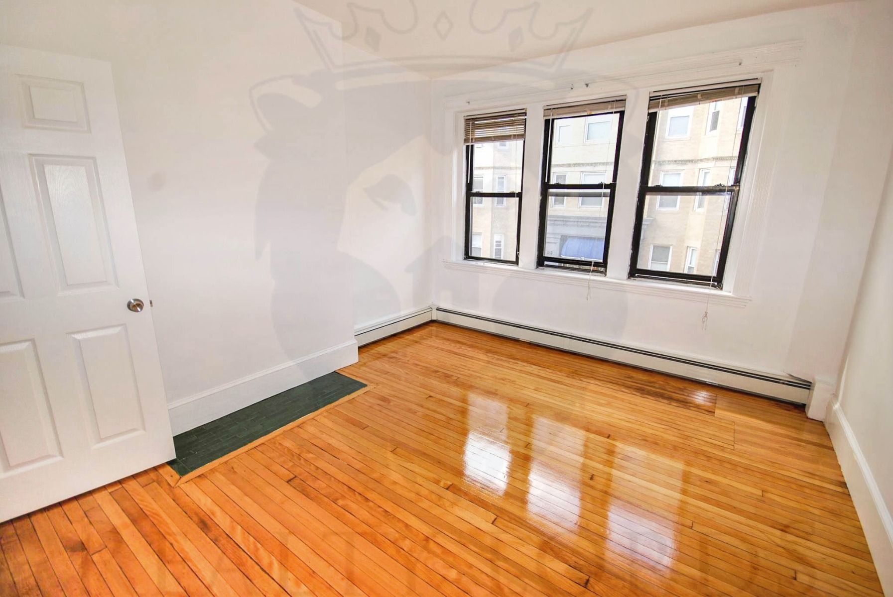 2 bed, 1 bath apartment for rent at 8 Royce, Allston