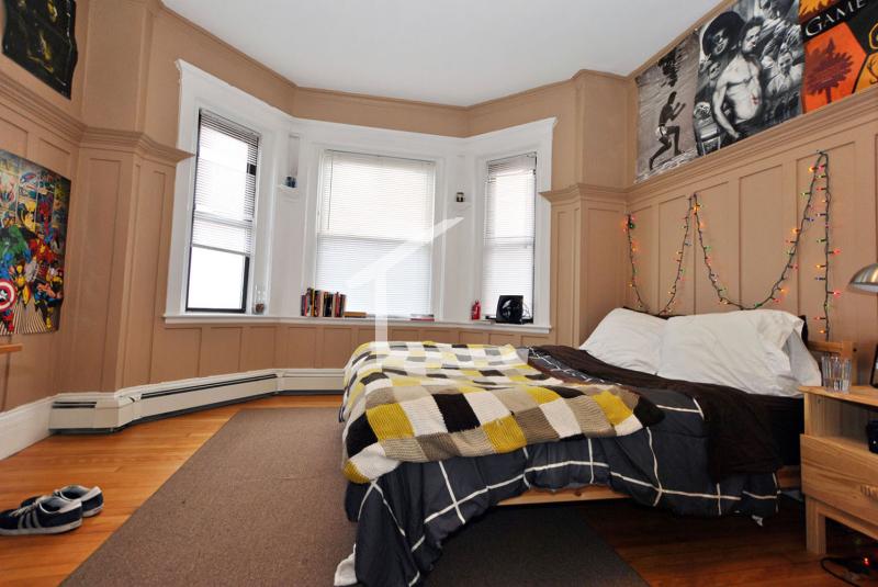 183 Harvard Ave, Allston