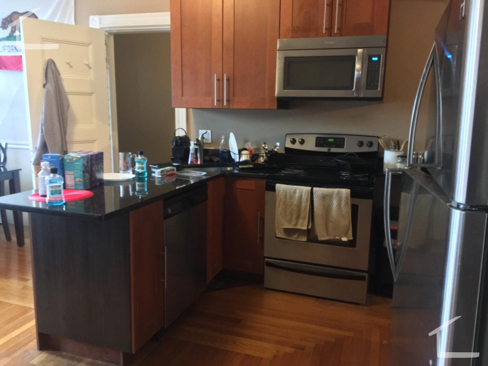 2 bed, 1 bath apartment for rent at 12 Bay State Rd Unit 4F, Fenway