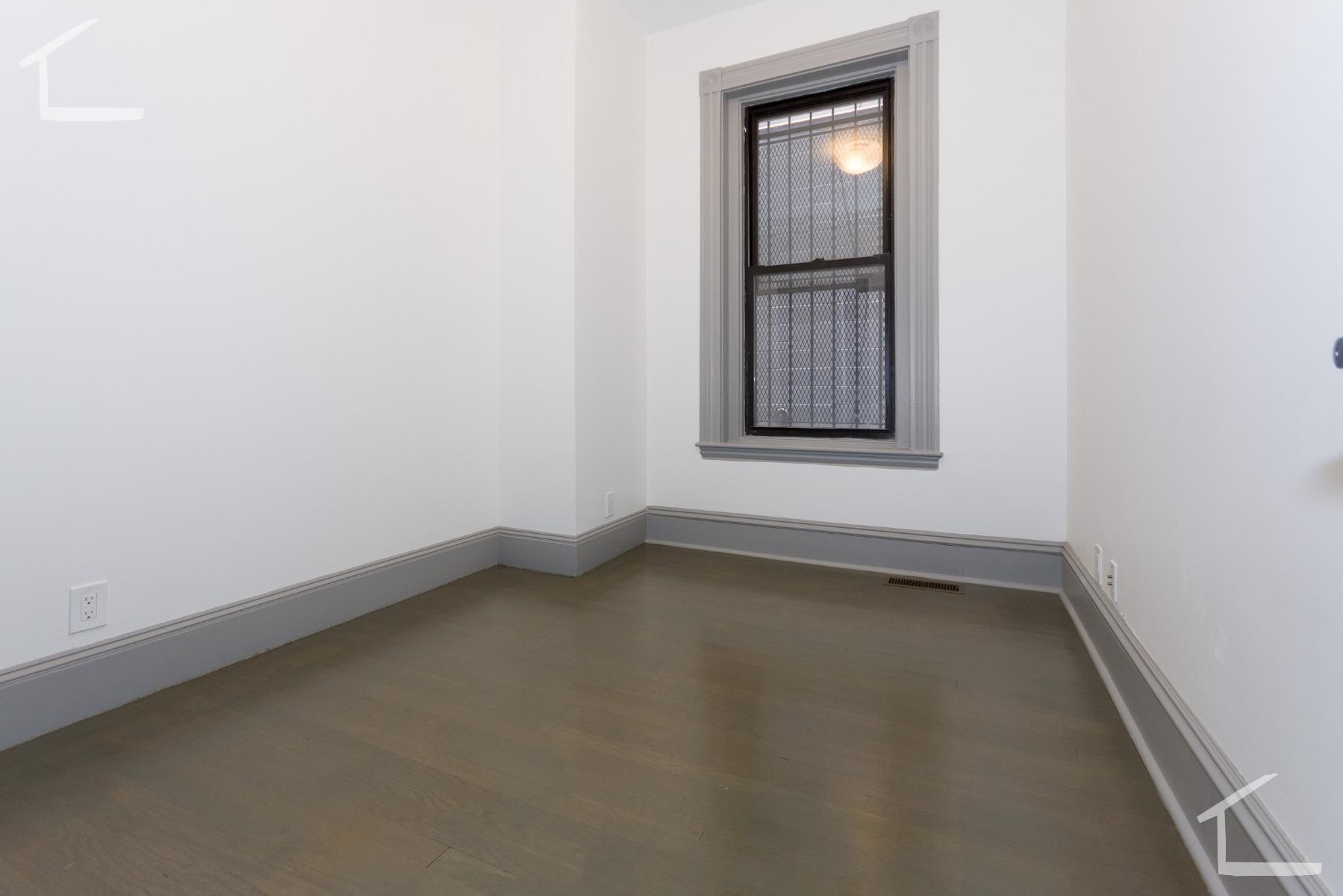 11 Belvidere St, Back Bay