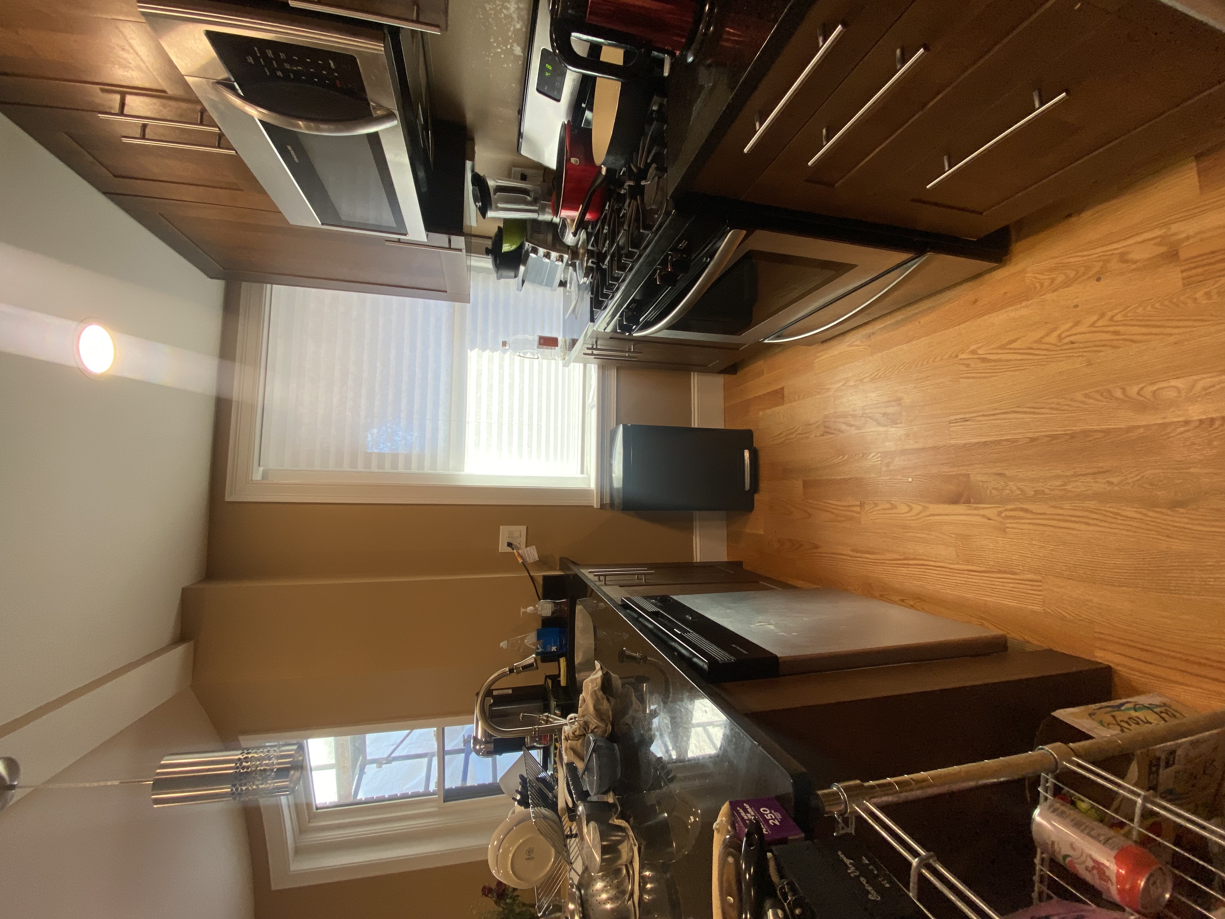 4 bed, 2 bath apartment for rent at 32 Linden St Unit 3, Brookline Village — photo 3 of 10