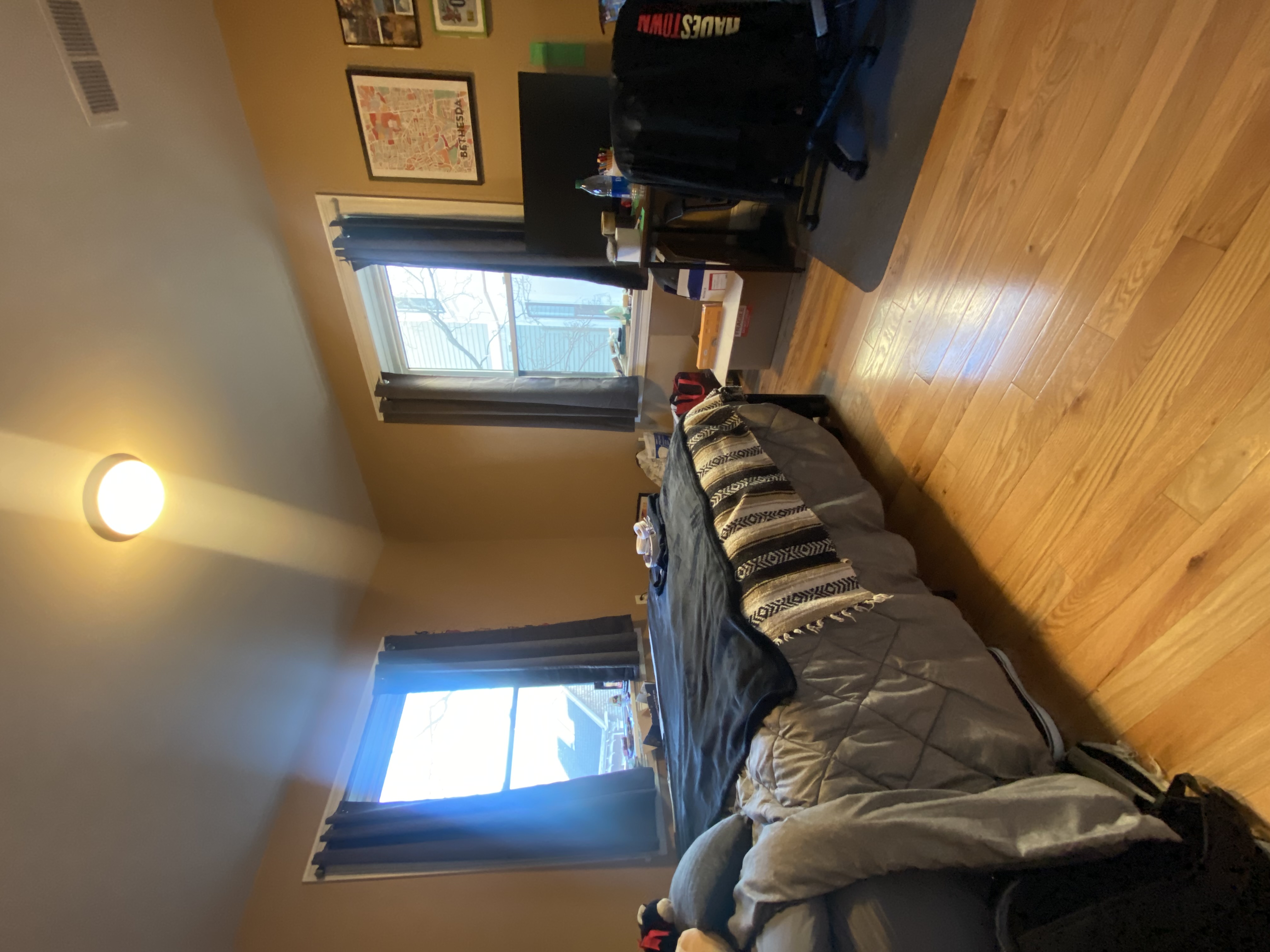 4 bed, 2 bath apartment for rent at 32 Linden St Unit 3, Brookline Village — photo 8 of 10