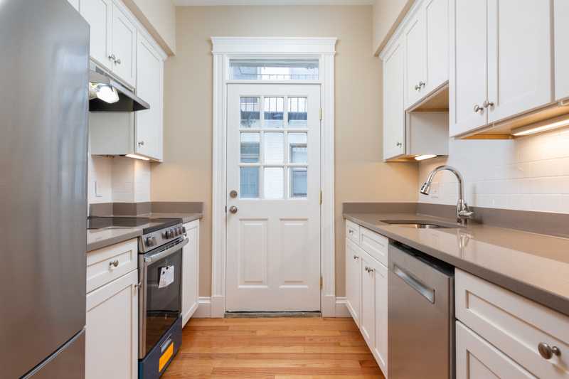 3 bed, 1 bath apartment for rent at 56 Charlesgate East Unit 145A, Fenway