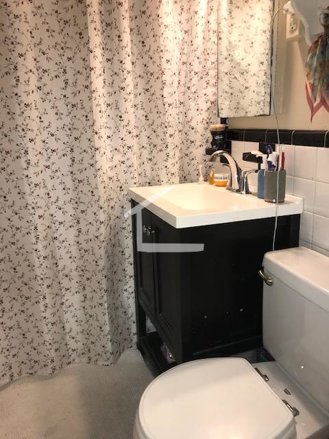 1091 Boylston St, Fenway