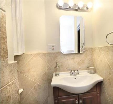 65 Burbank St, Fenway