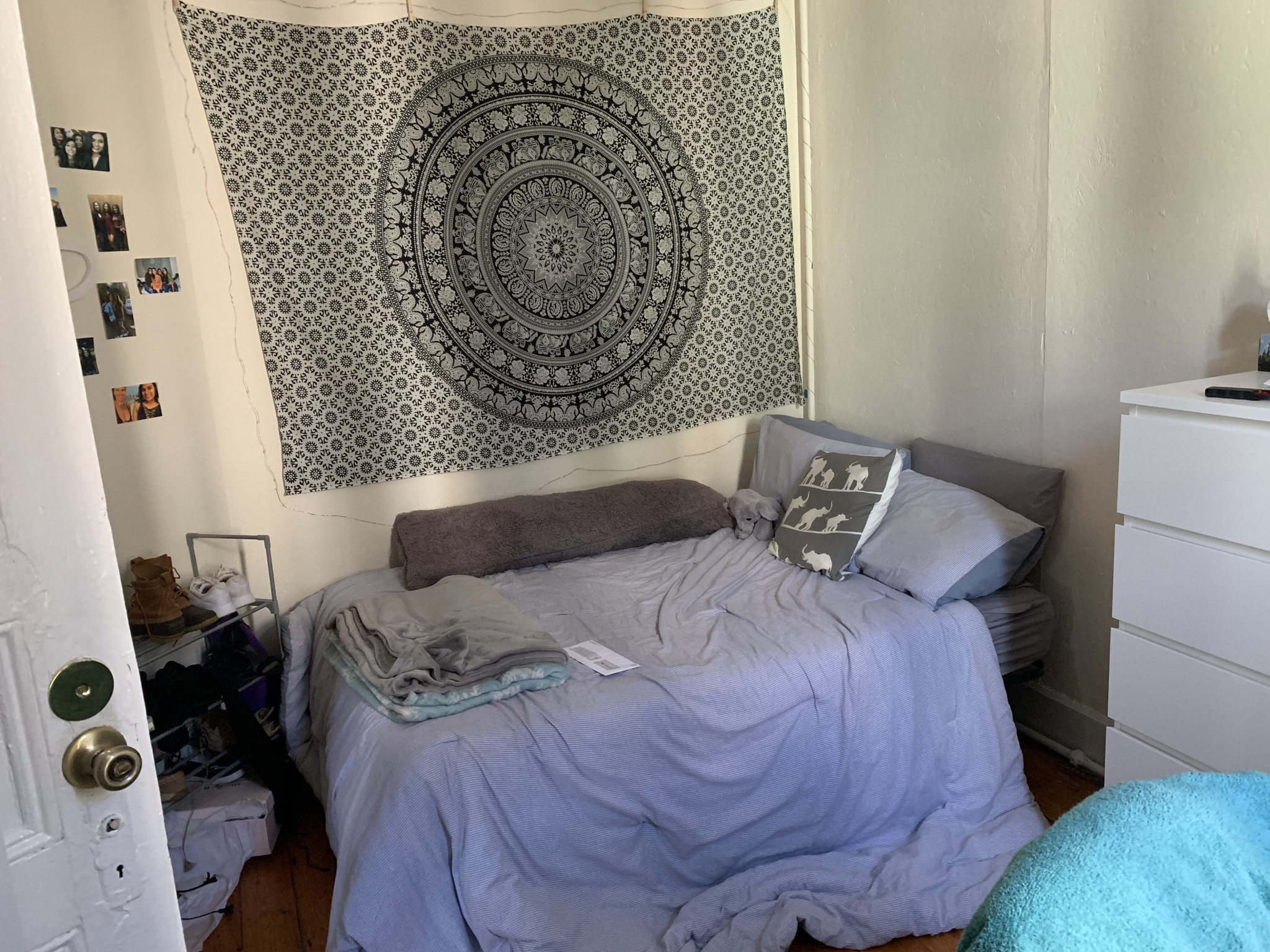4 bed, 1 bath apartment for rent at 26 Darling St Unit 4, Mission Hill — photo 5 of 15