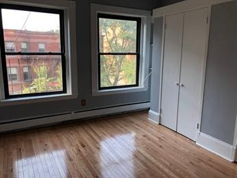 82 Saint Stephen St, Fenway