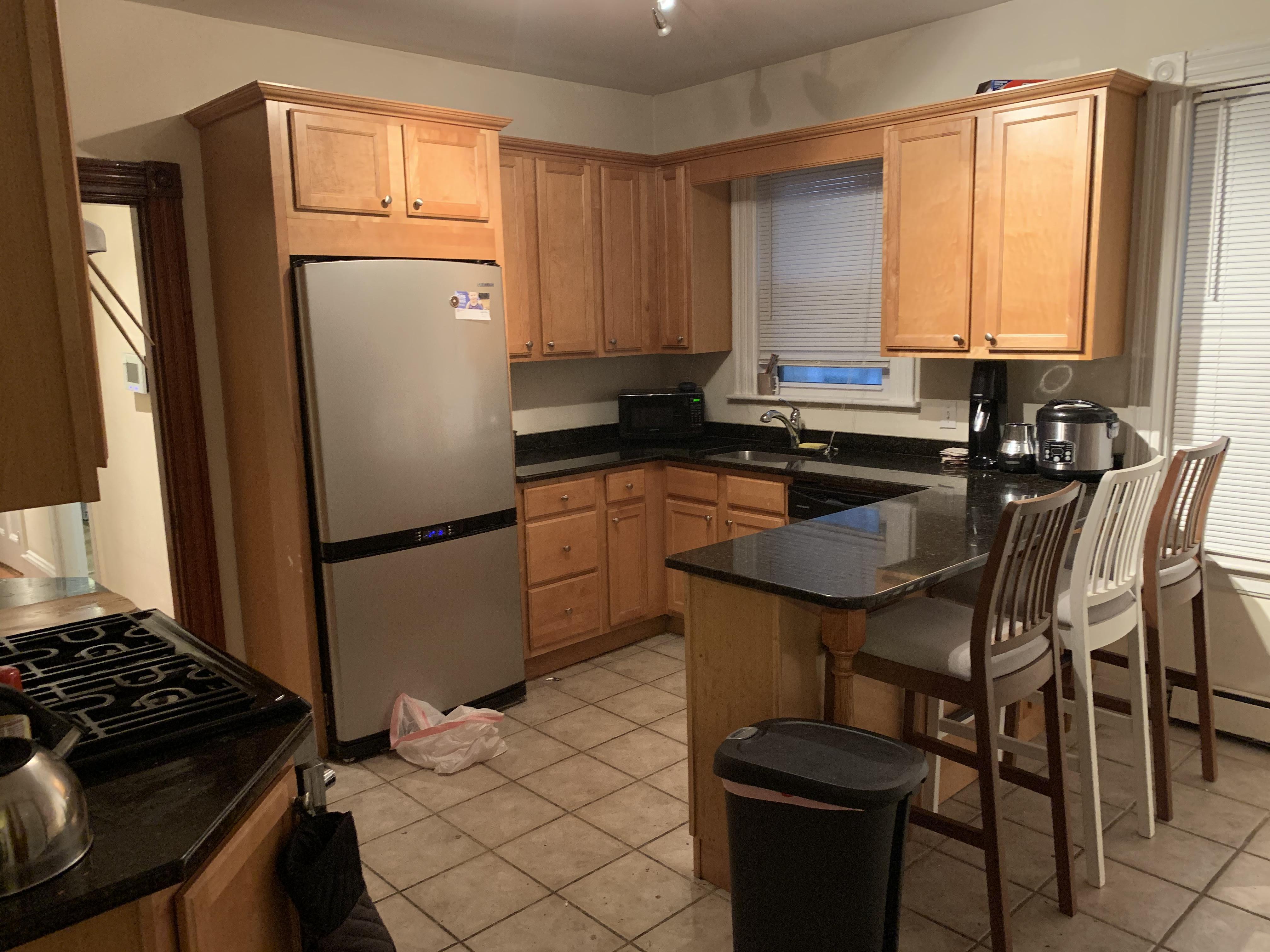 3 bed, 1 bath apartment for rent at 70 Calumet St Unit 11, Mission Hill