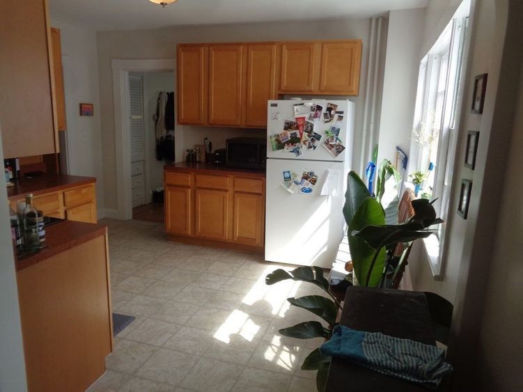3 bed, 1 bath apartment for rent at 23-25 Gorham St Unit 1, Davis Square — photo 15 of 23