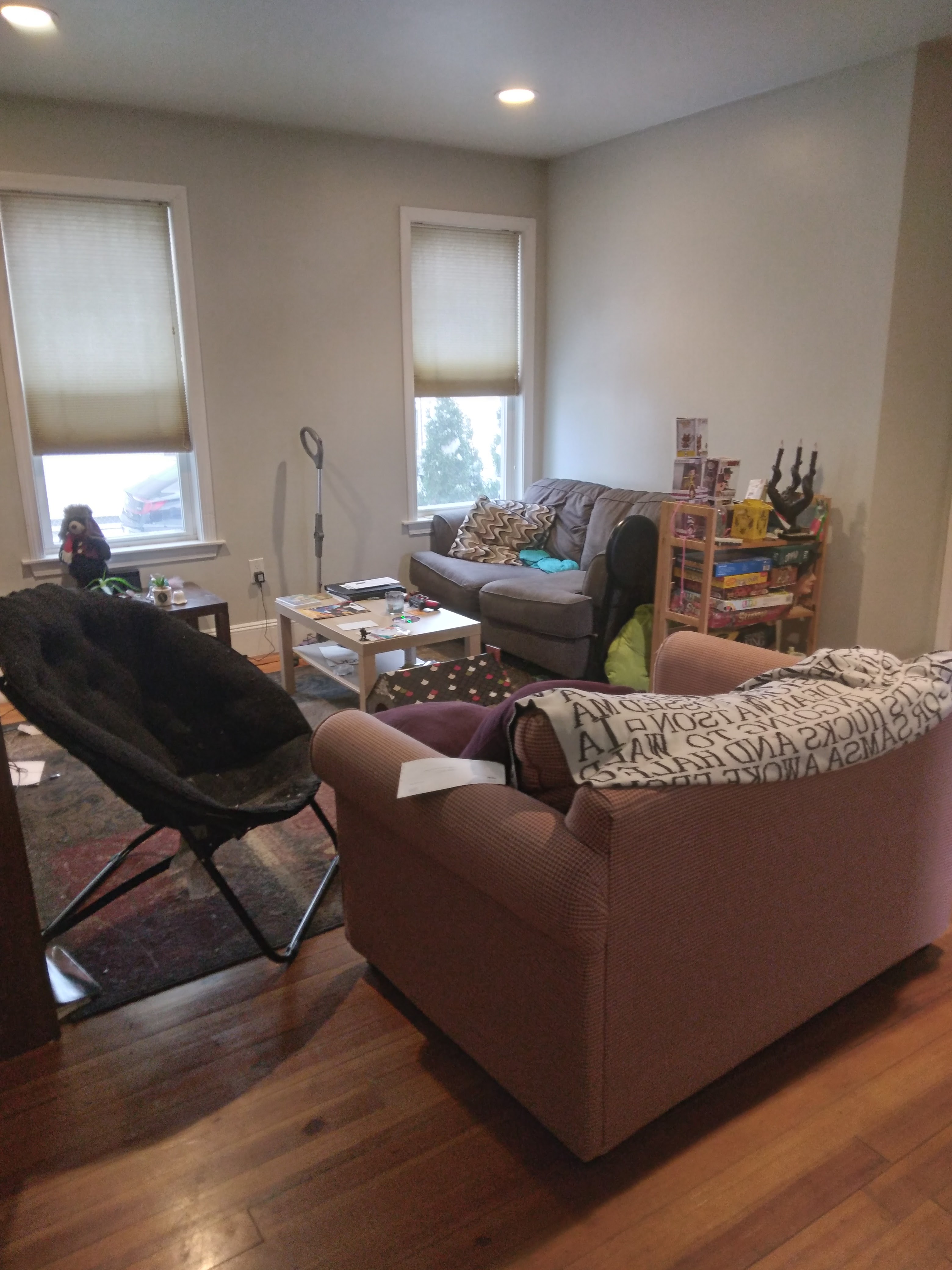 11 Glenway St, Roxbury