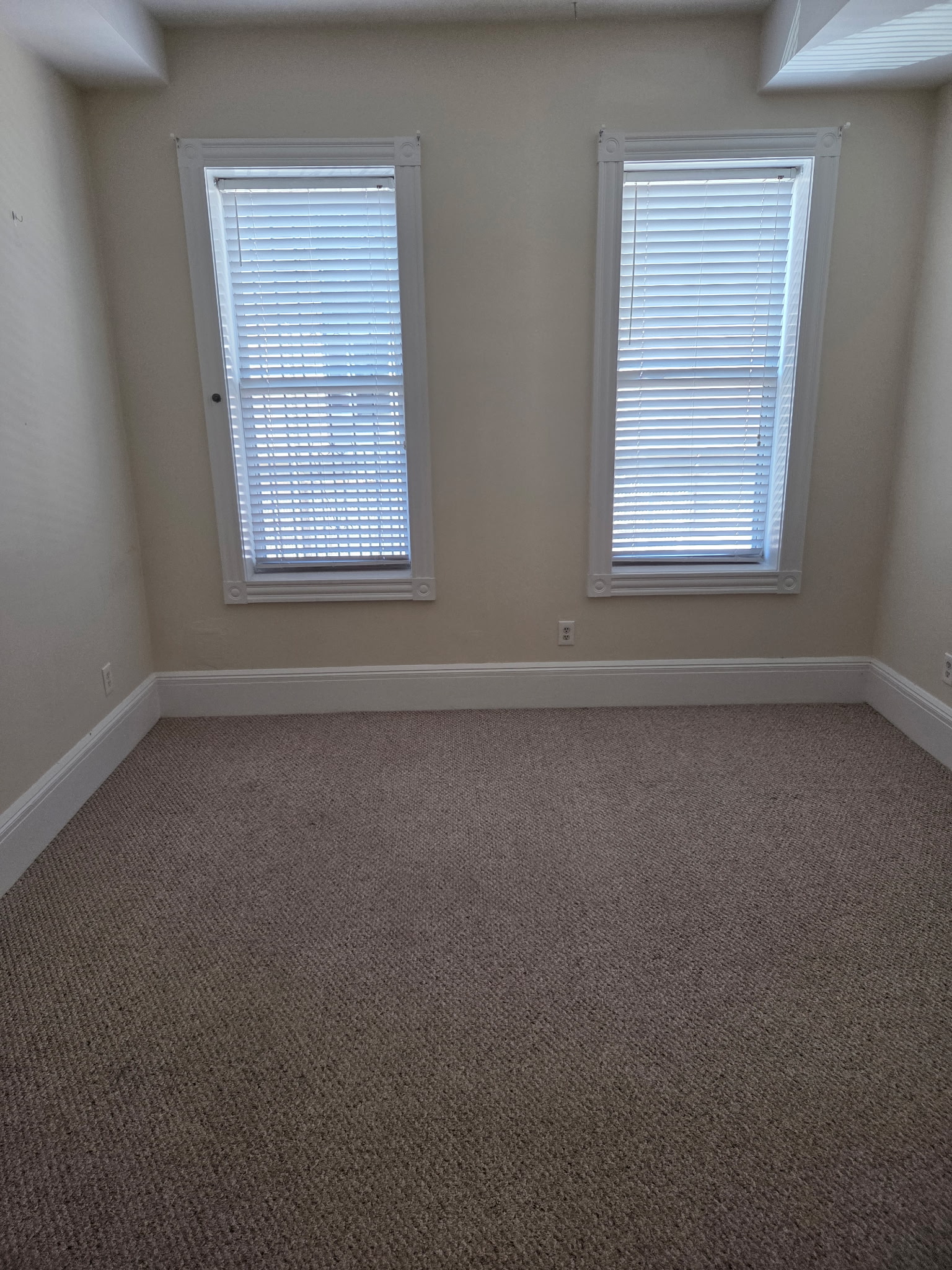 Photos of apartment on Saint Botolph,Boston MA 