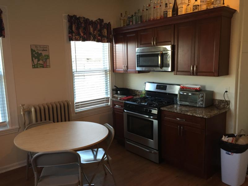 17 Hillside St, Mission Hill