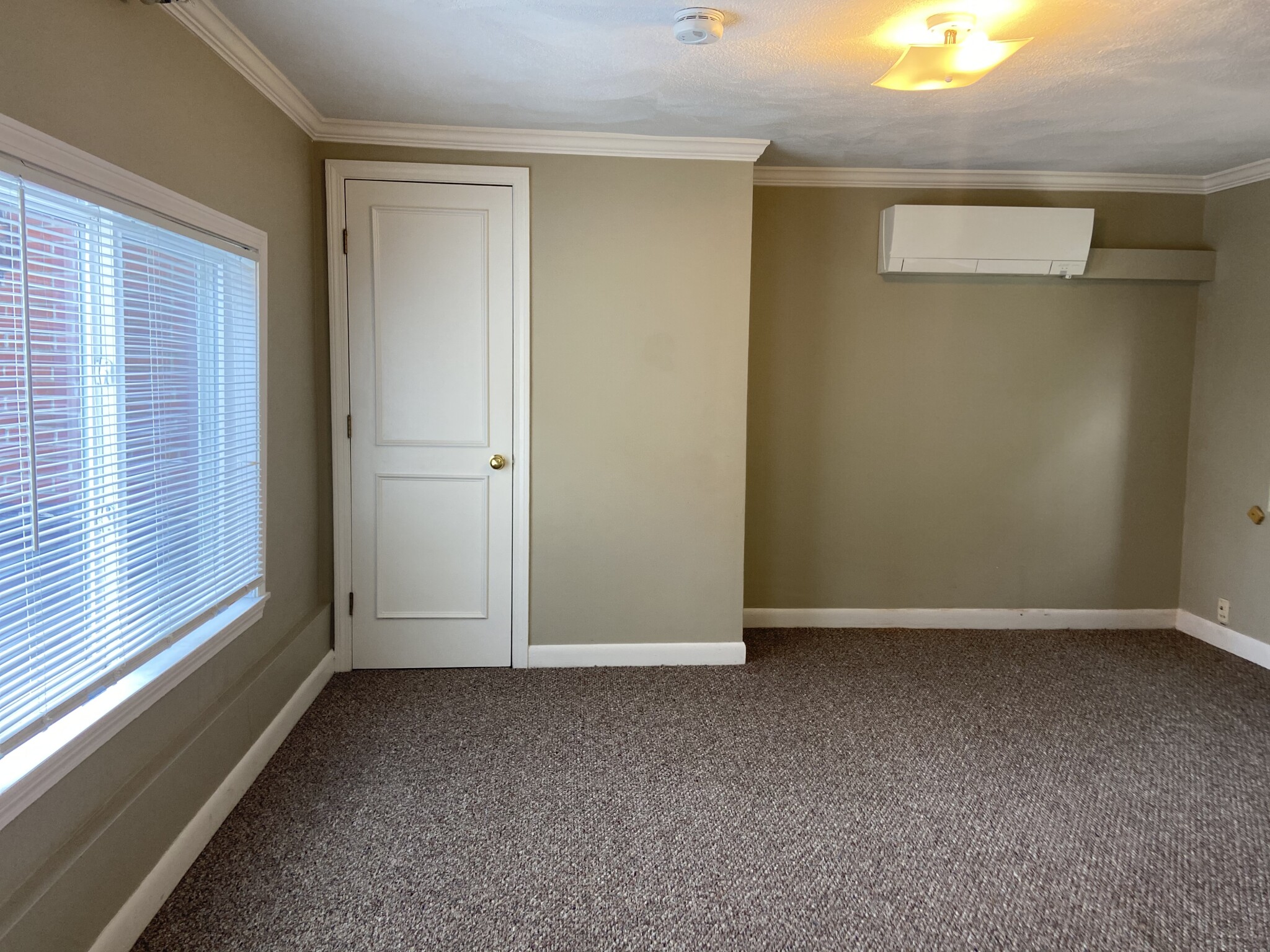 Photos of apartment on Saint Botolph,Boston MA 02118