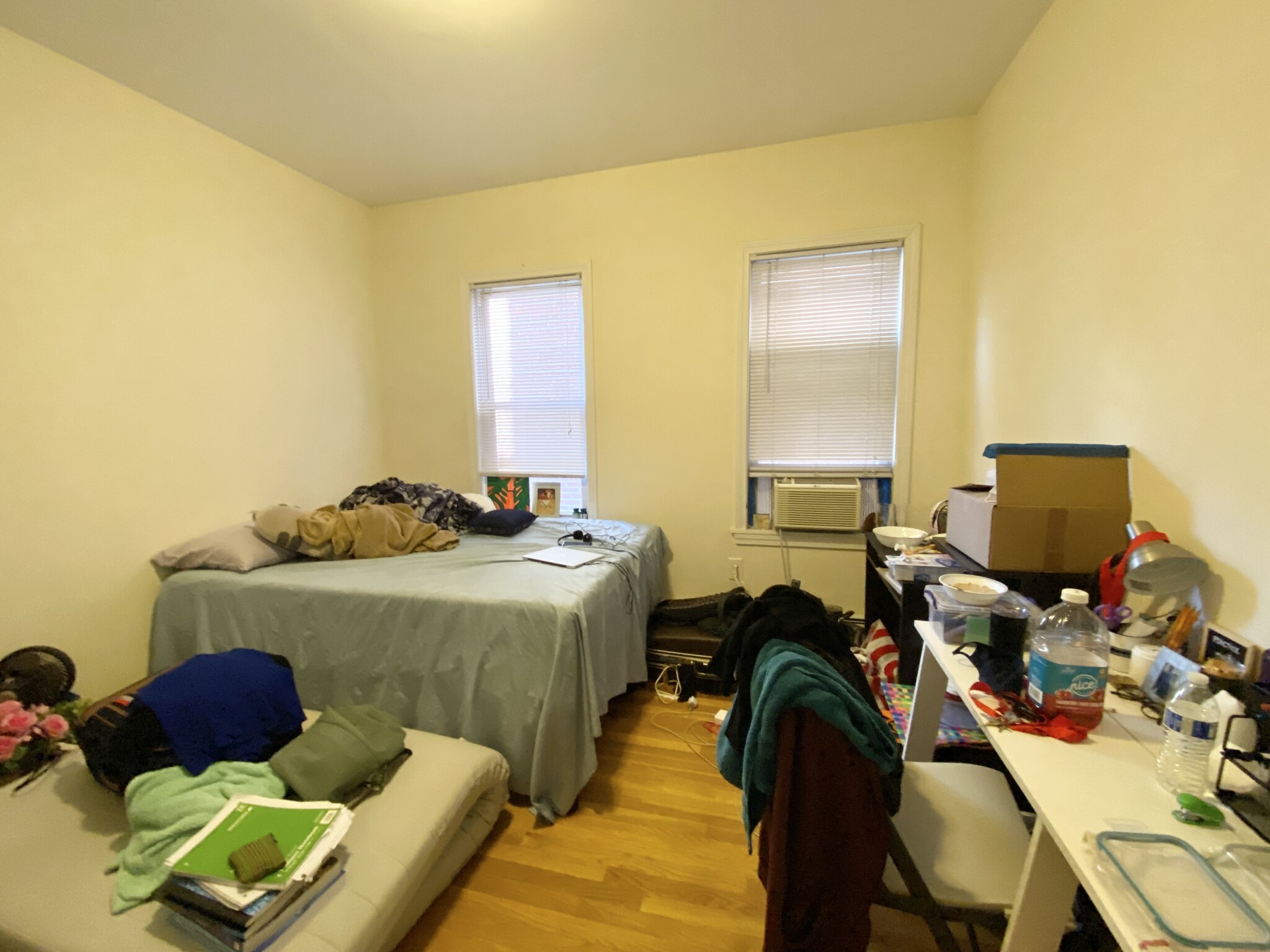 143 Hillside St, Mission Hill