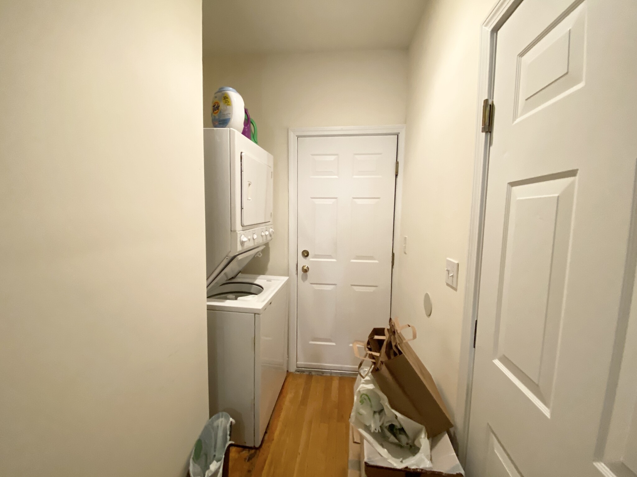 143 Hillside St, Mission Hill