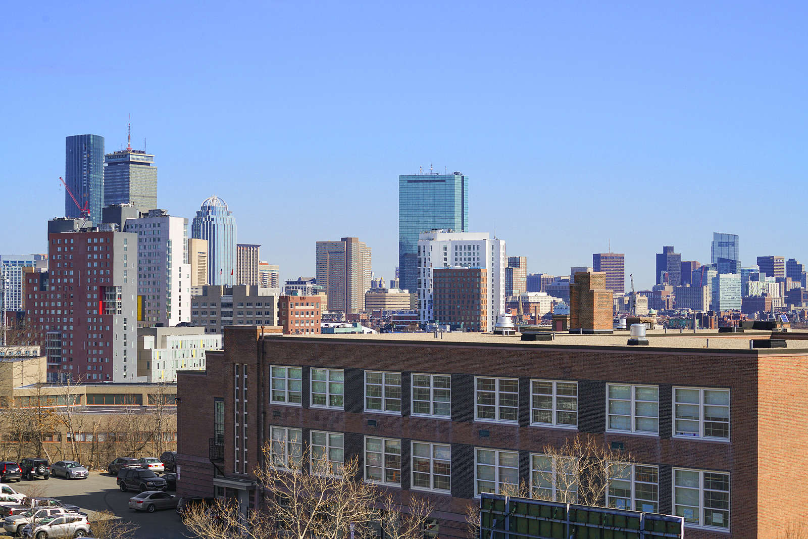 8 Centre St, Roxbury