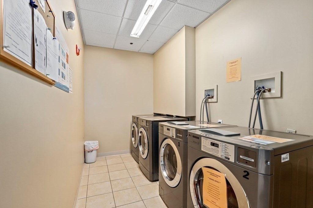 327 Centre St, Jamaica Plain