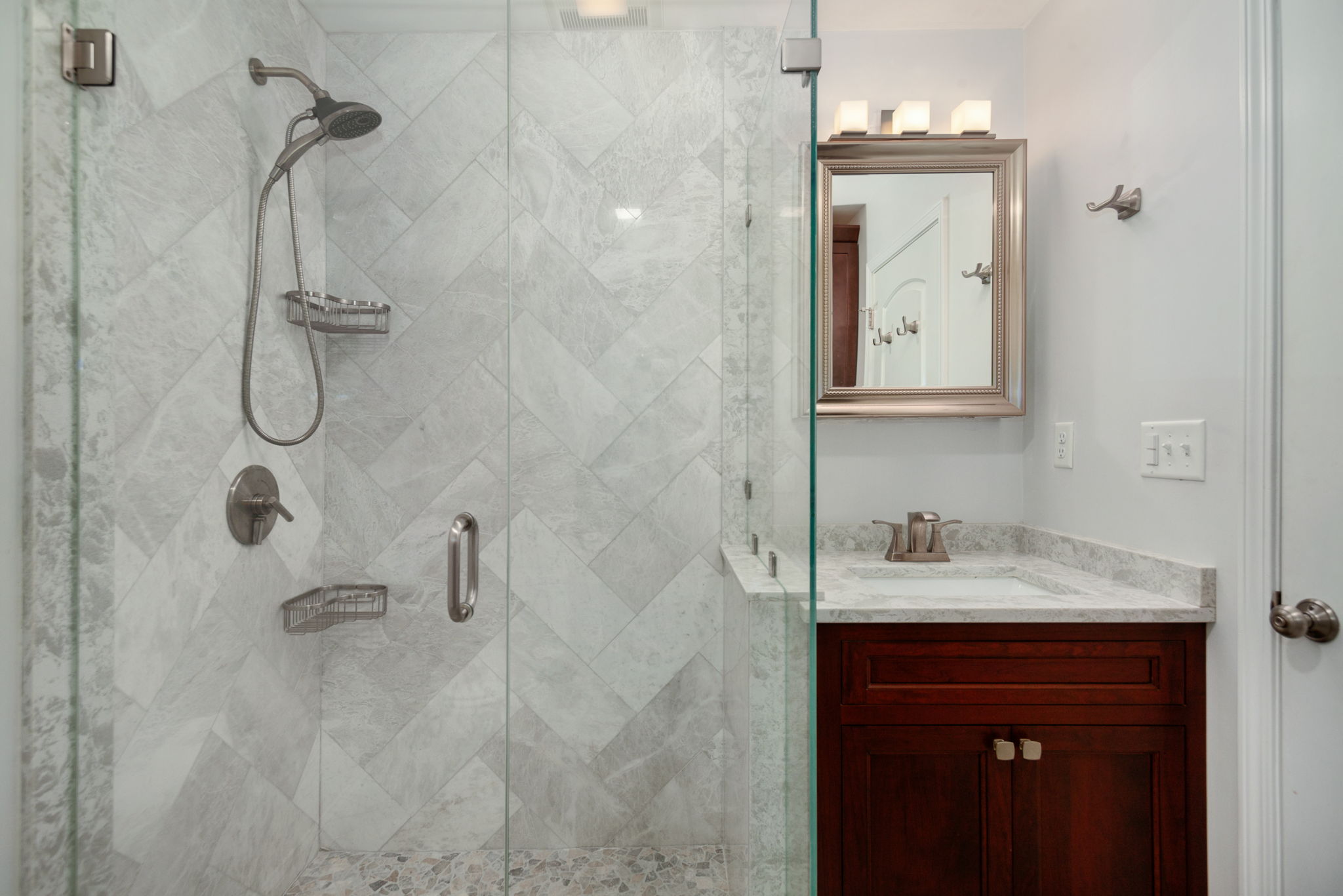 54 Evergreen Ave, Auburndale