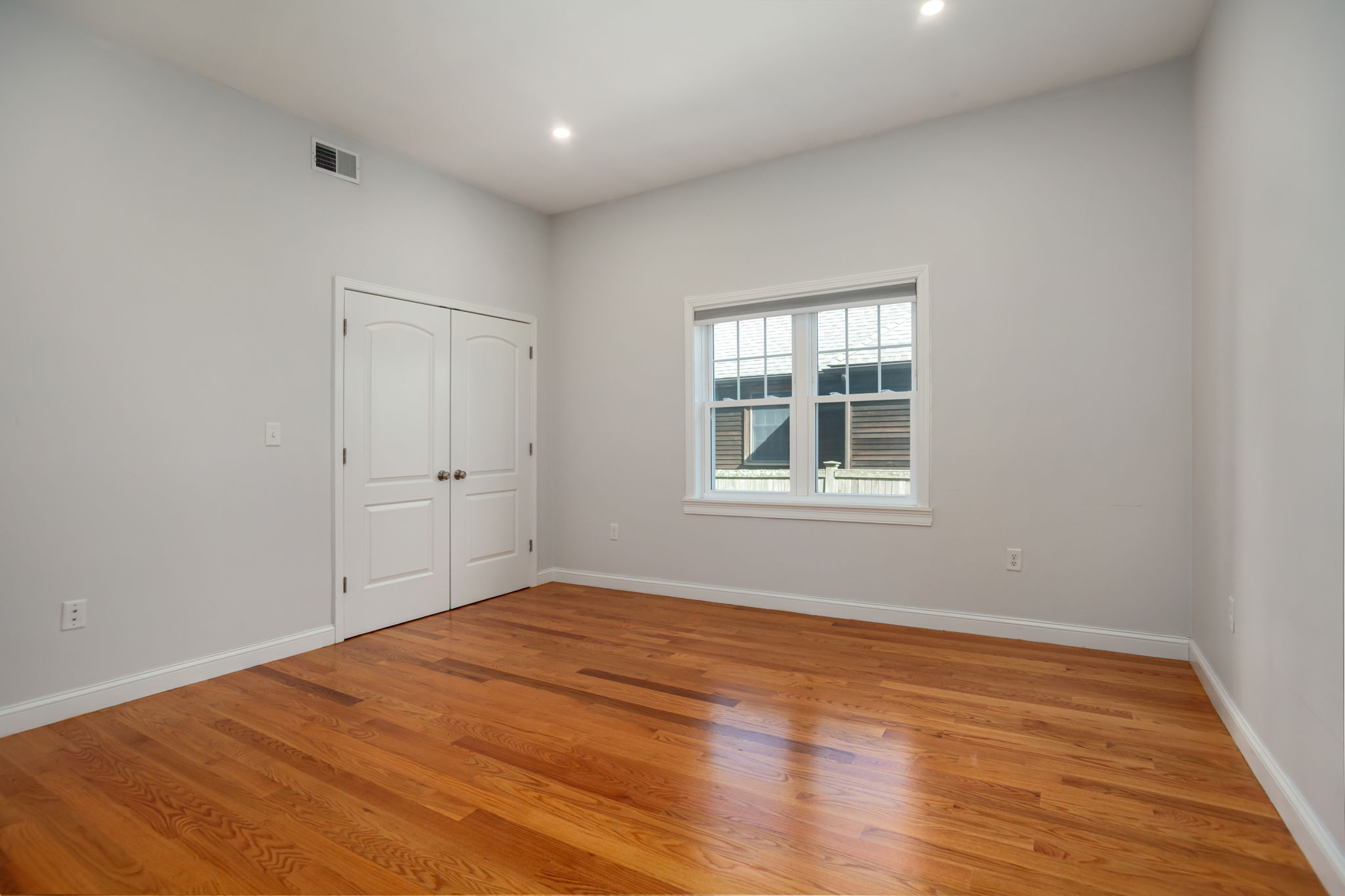 54 Evergreen Ave, Auburndale