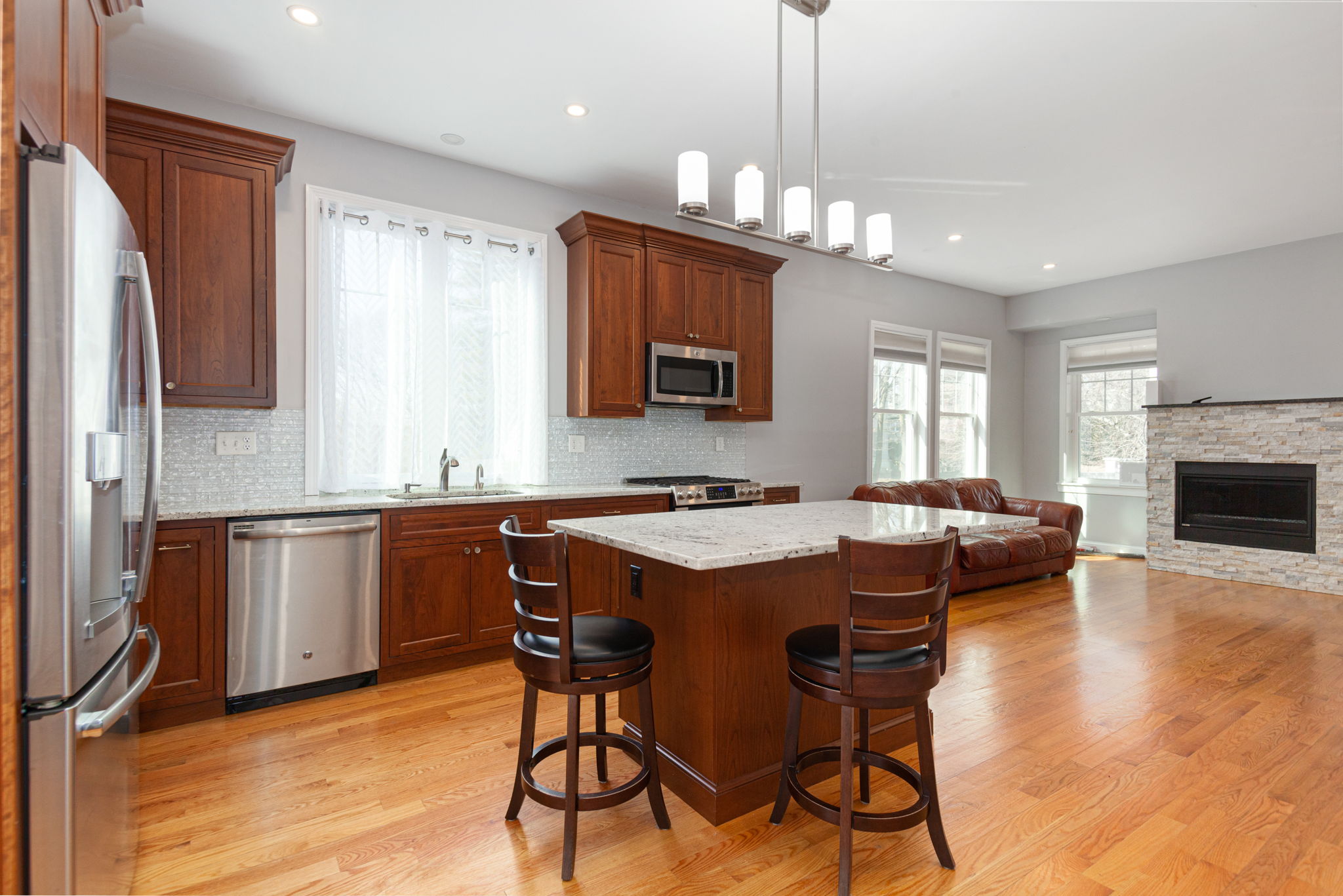 54 Evergreen Ave, Auburndale