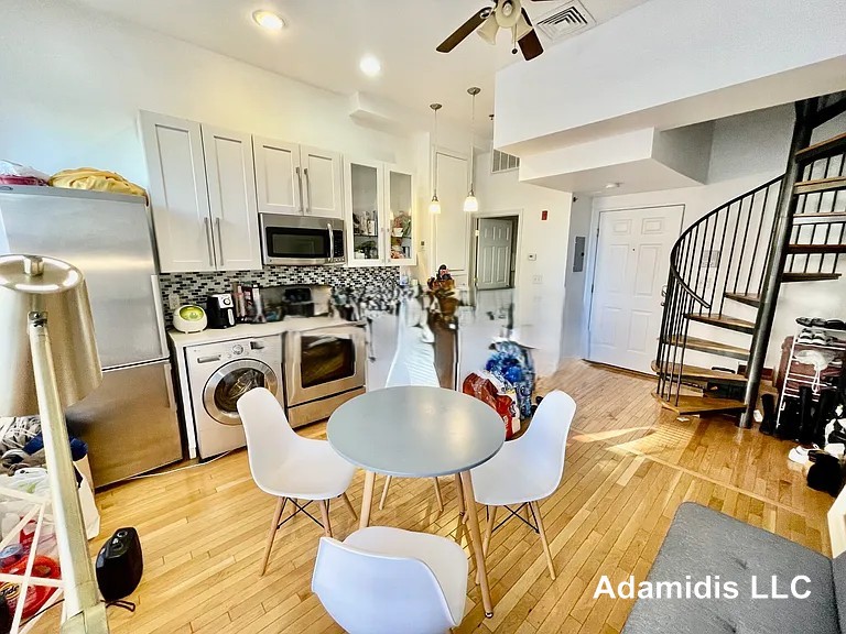 Photos of apartment on Calumet St.,Boston MA 02120