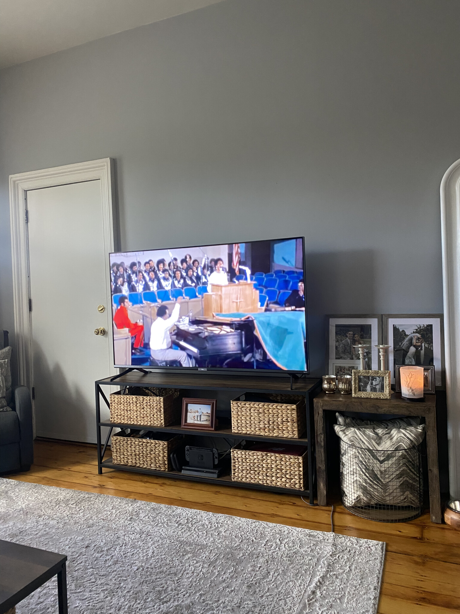 8 Centre St, Roxbury