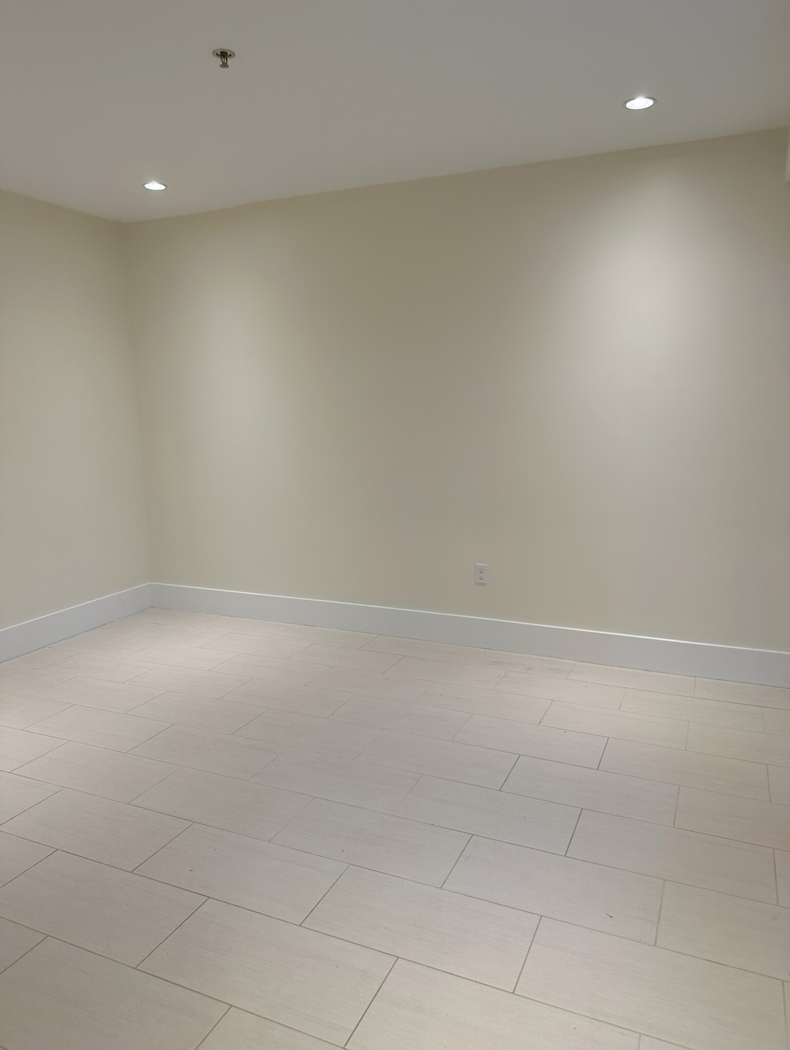 9 Montague St, Cambridgeport