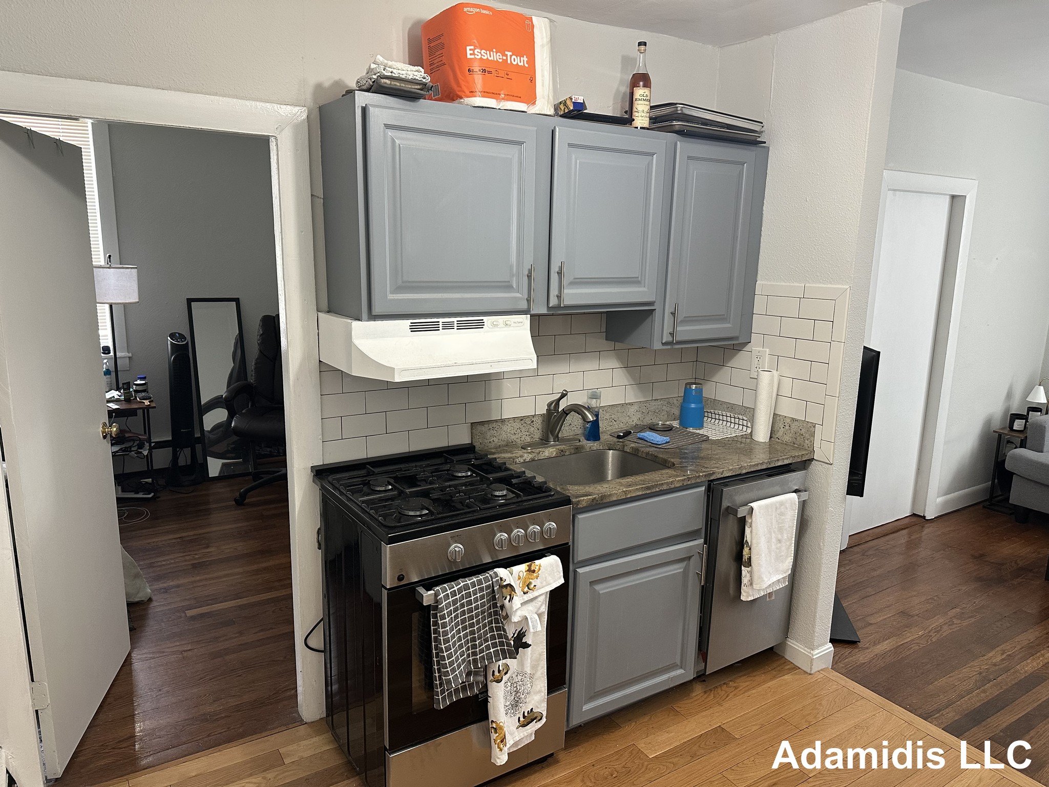 Photos of apartment on West 2nd St.,Boston MA 02127