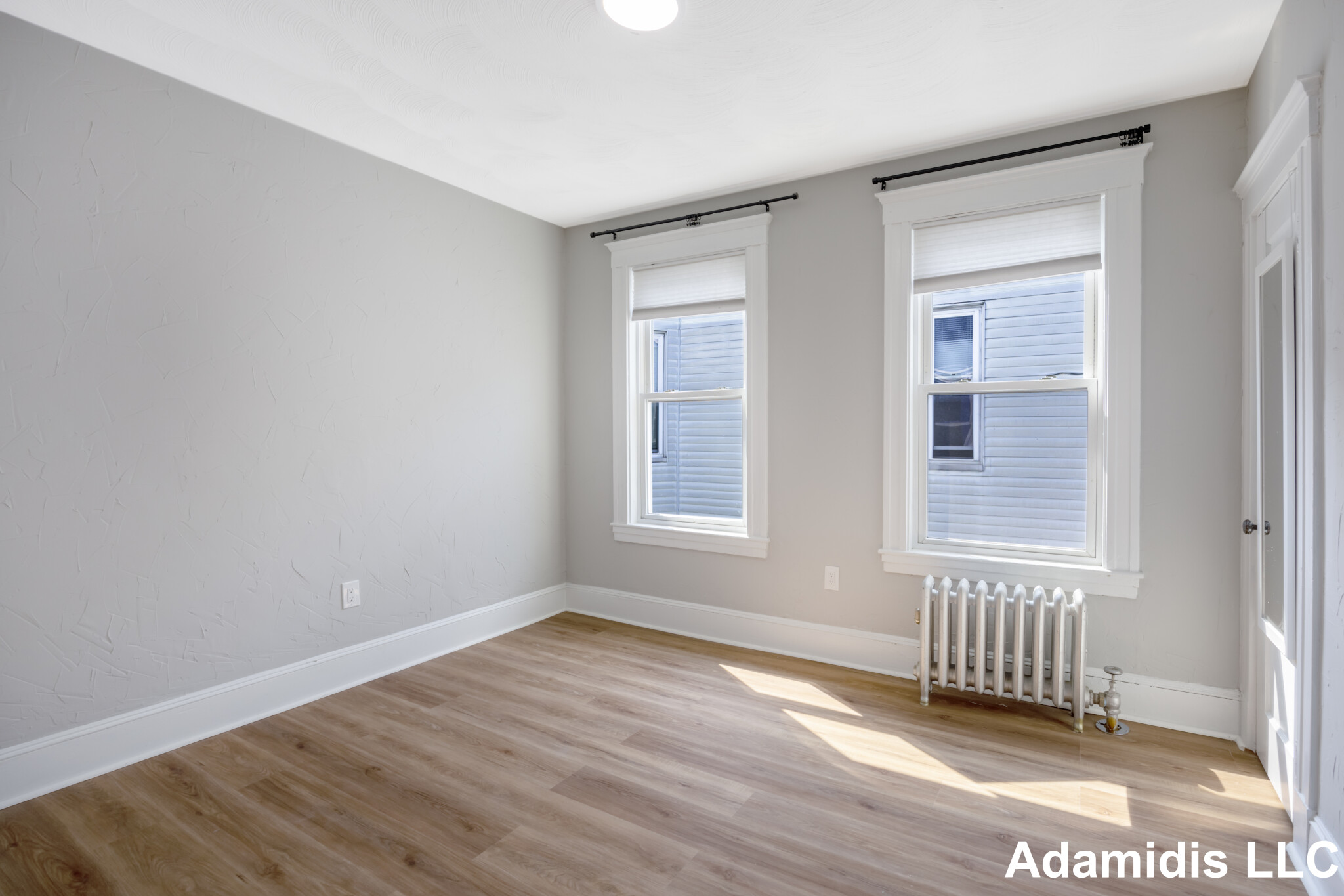 21 Magnus Ave, Ward Two