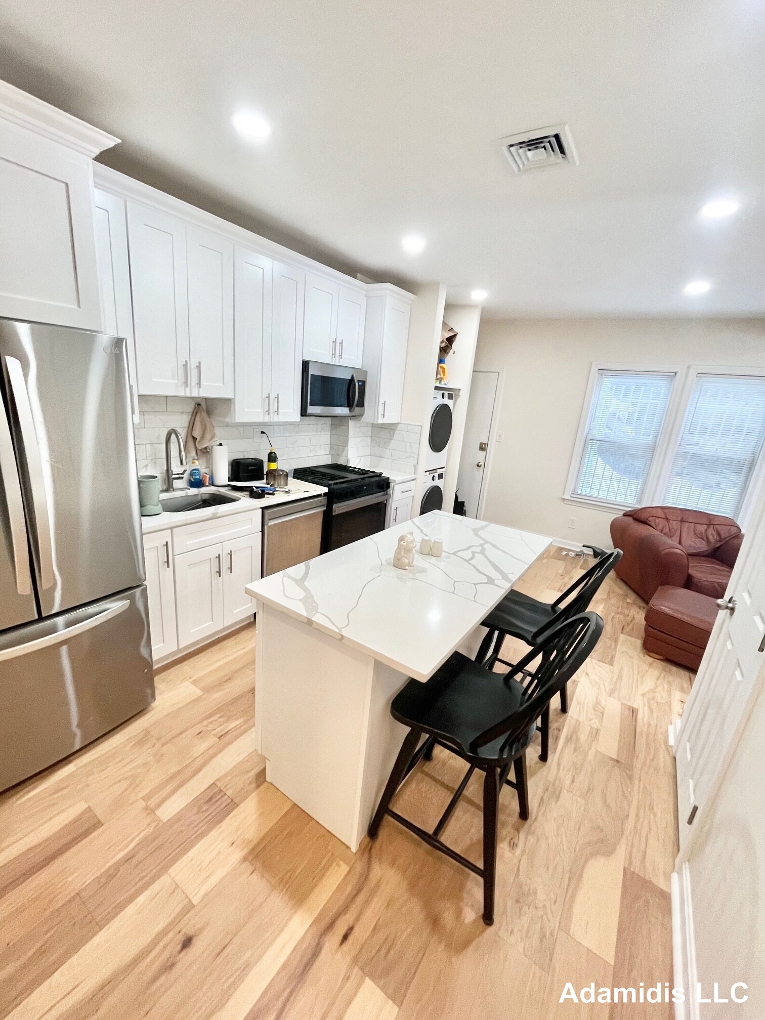 Photos of apartment on Centre St.,Boston MA 02119