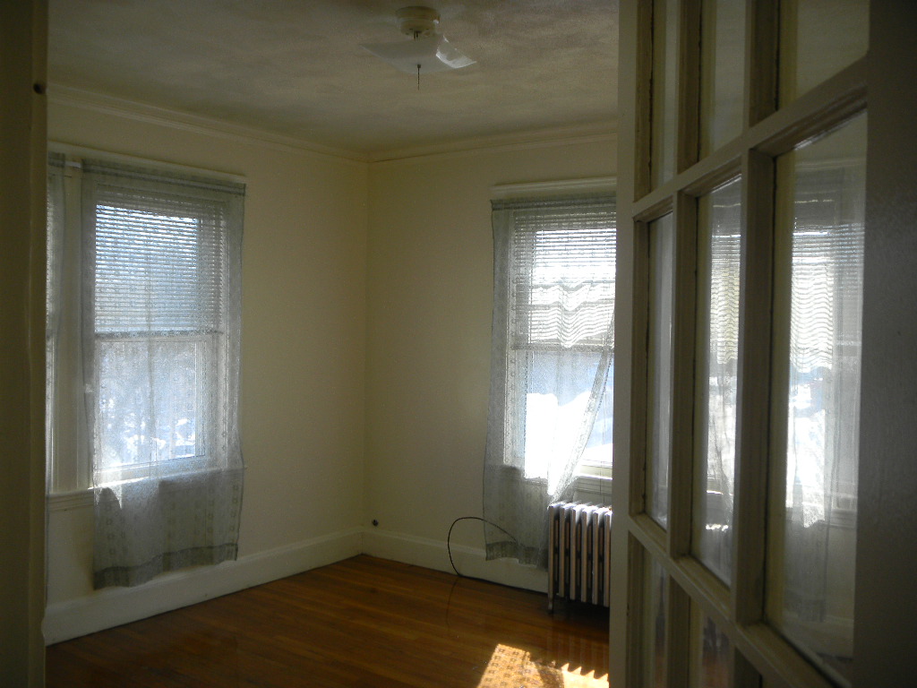 3 bed, 3 bath apartment for rent at 575 Hyde Park Ave Unit 2, Roslindale — photo 10 of 19