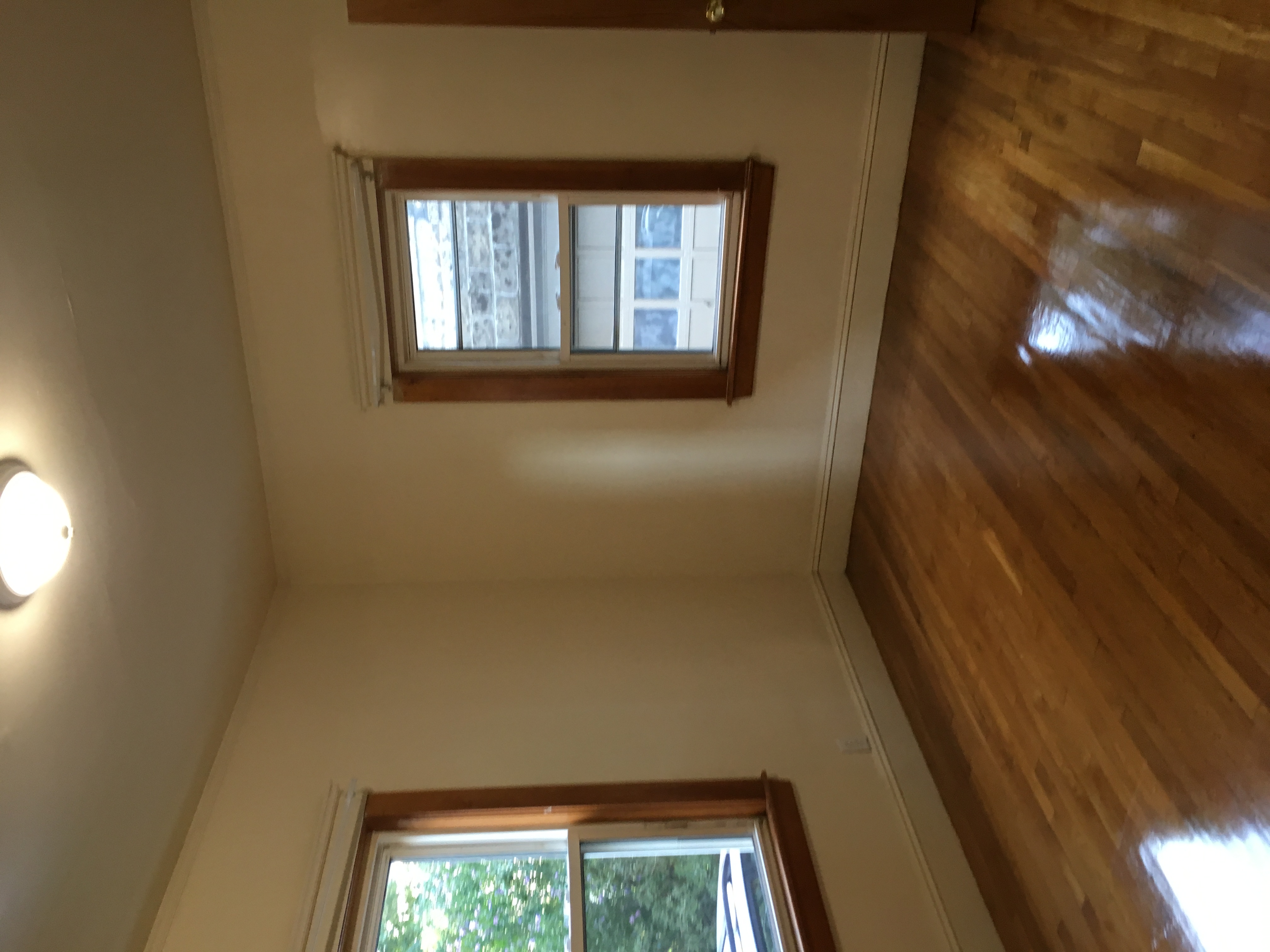 3 bed, 1 bath apartment for rent at 58 Glen Rd Unit 1, Jamaica Plain — photo 7 of 11