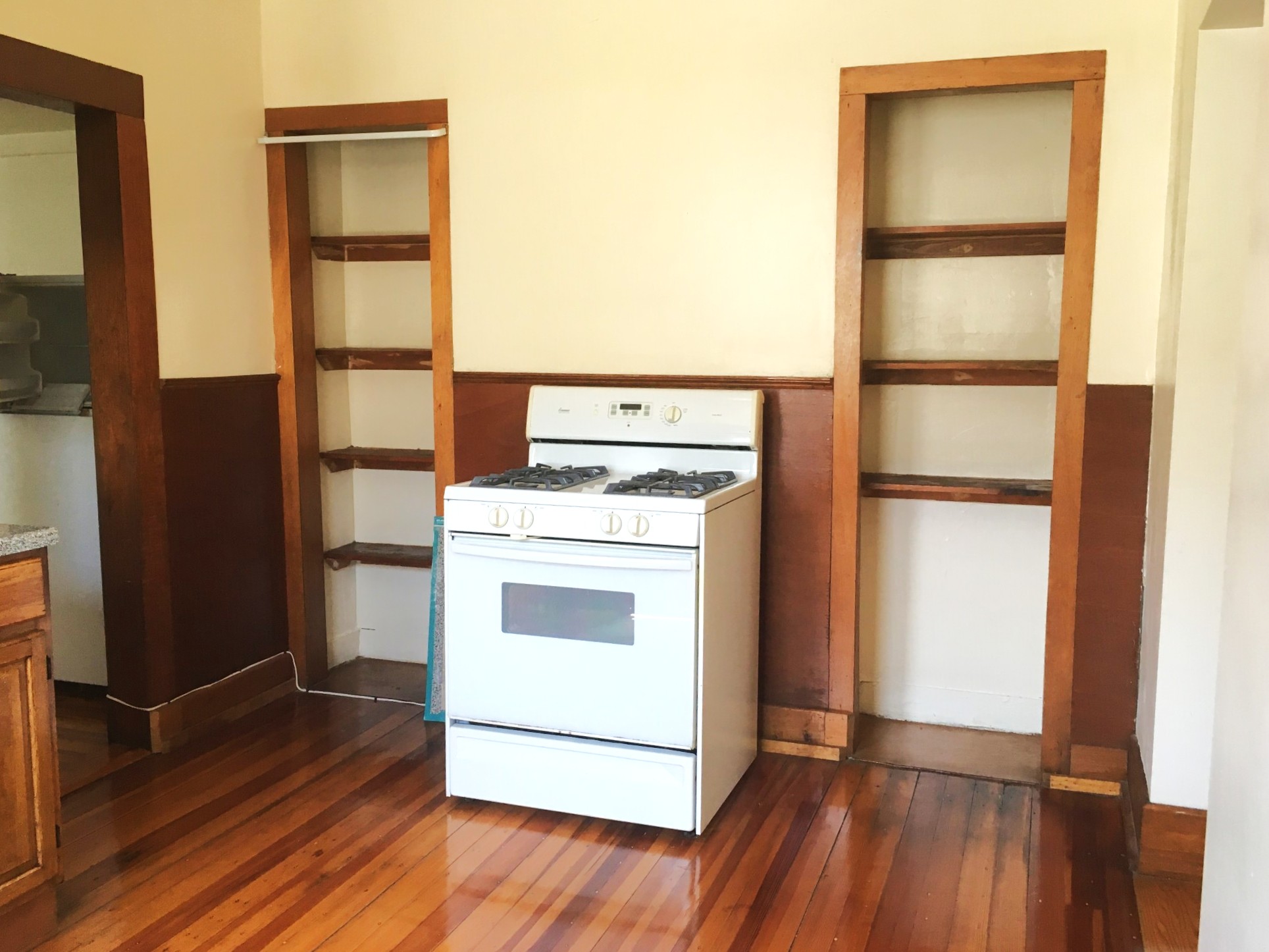 Photos of apartment on Washington St.,Boston MA 02131