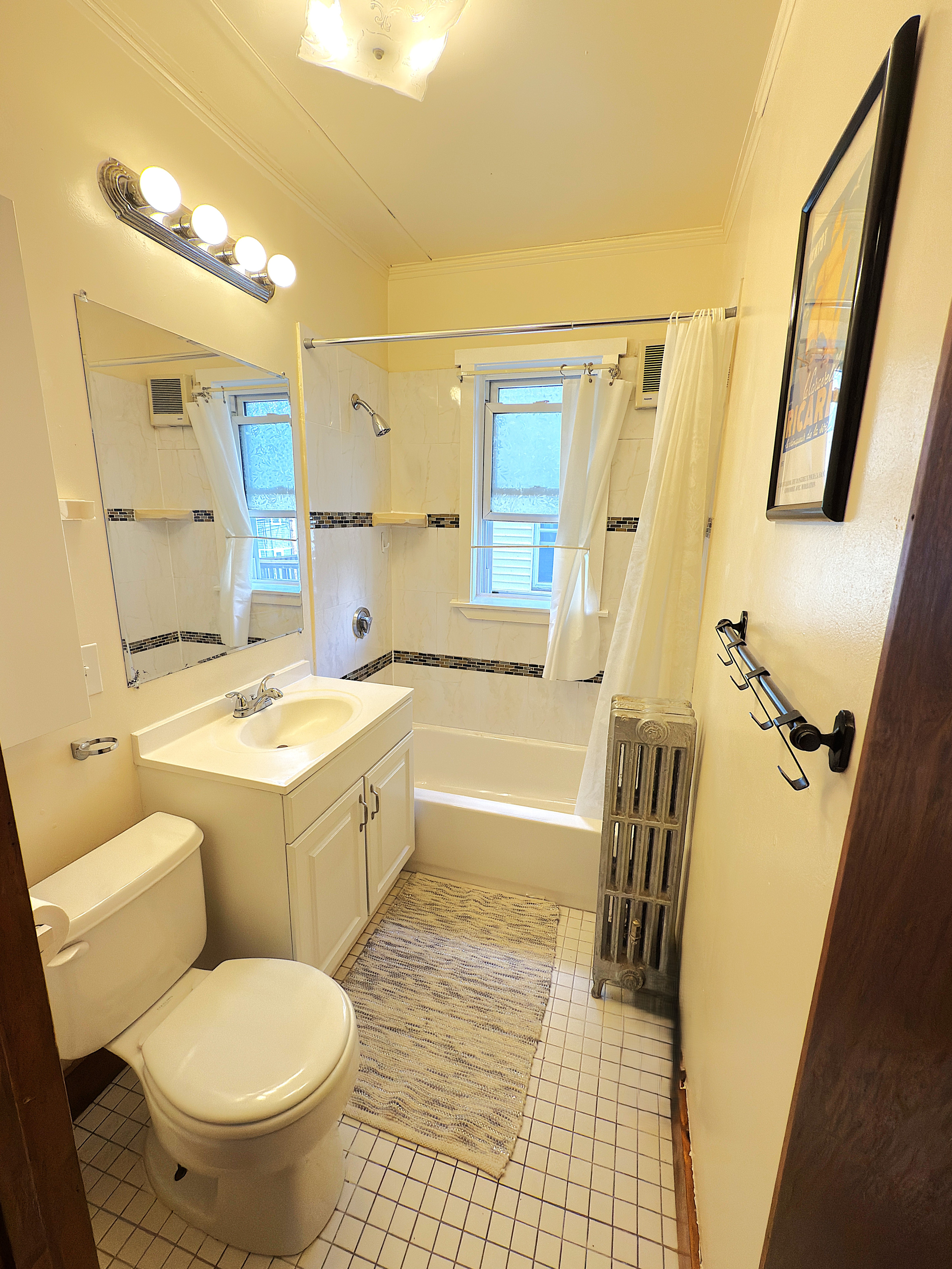 Photos of apartment on Washington St.,Boston MA 02131