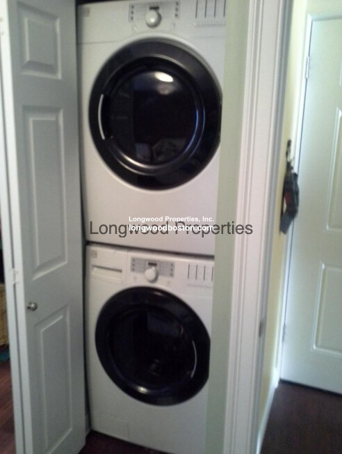 Photos of apartment on Northampton St.,Boston MA 02118