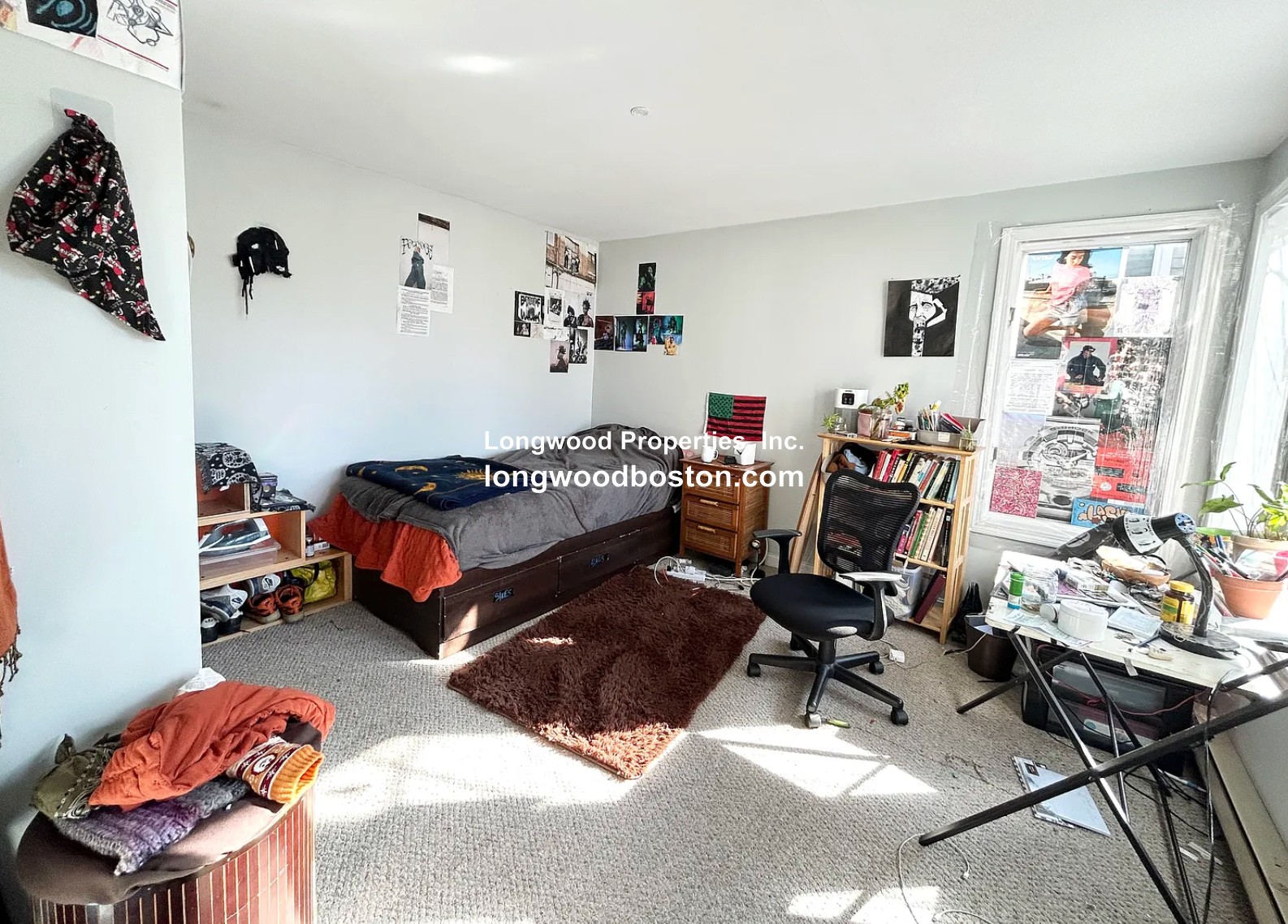33 Lawn St. — Mission Hill