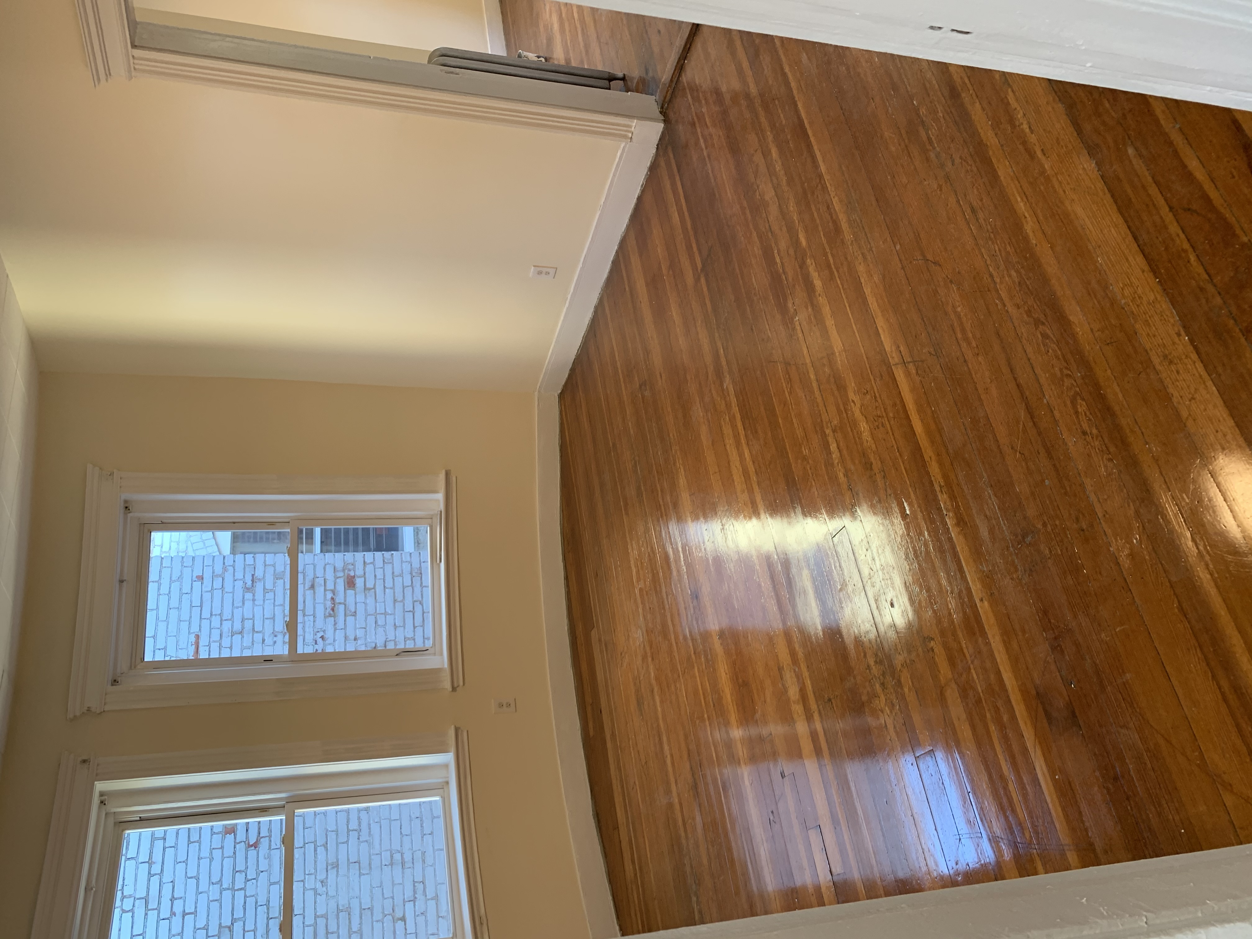 3 bed, 1 bath apartment for rent at 6 Codman Park Unit 5, Roxbury — photo 10 of 10