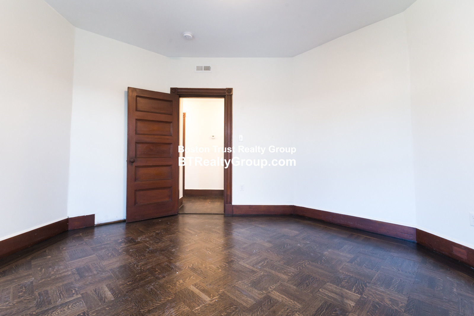 26 Rosedale, Dorchester