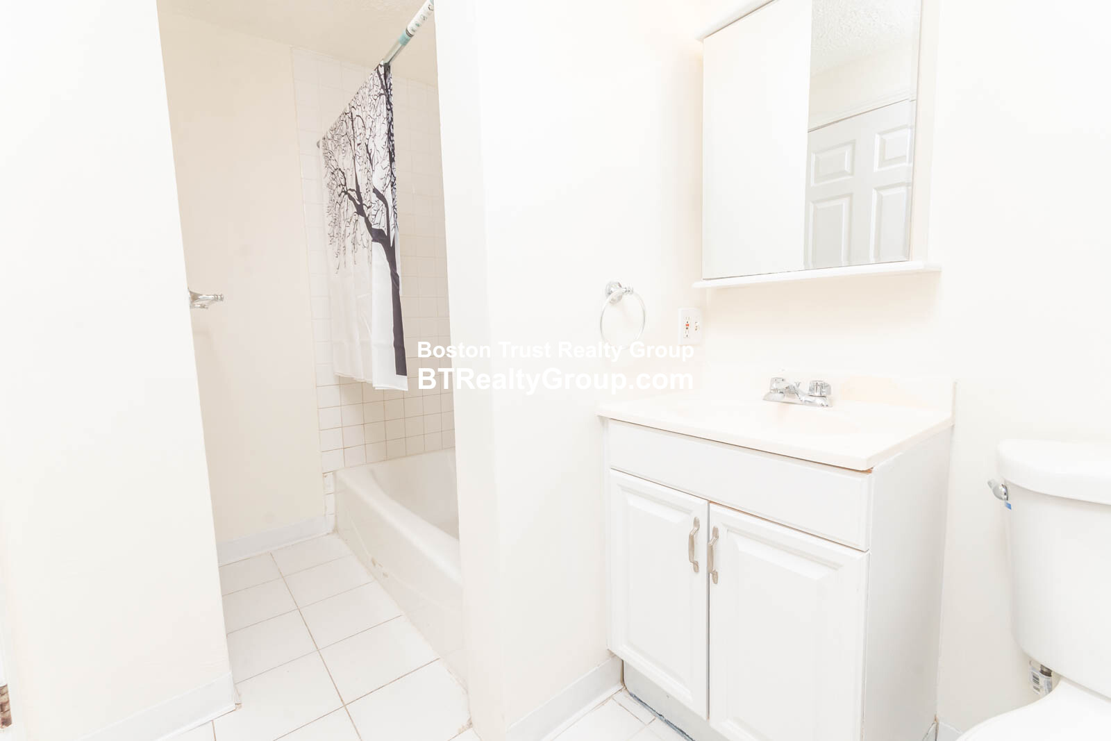 475 Dudley St, Roxbury