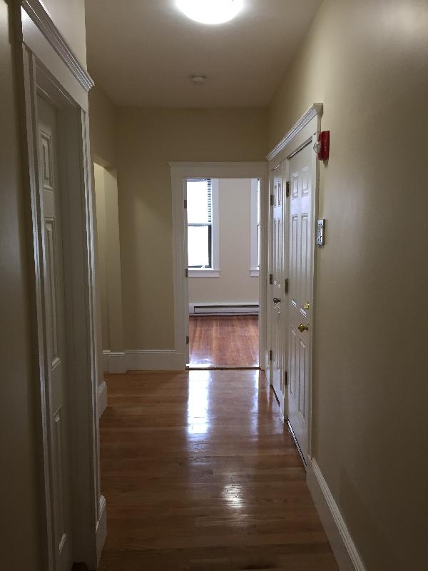 887 Huntington Ave, Mission Hill