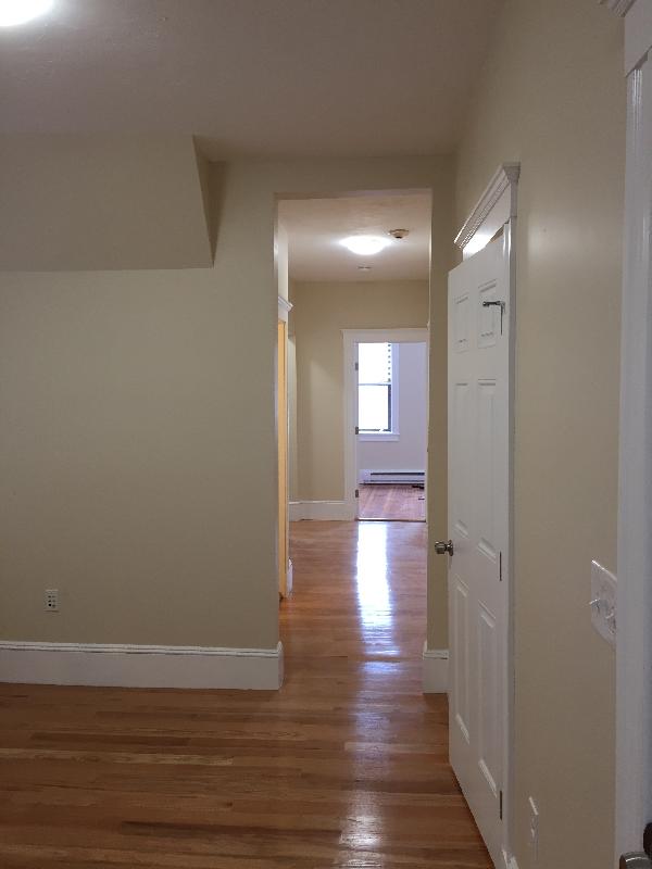 887 Huntington Ave, Mission Hill