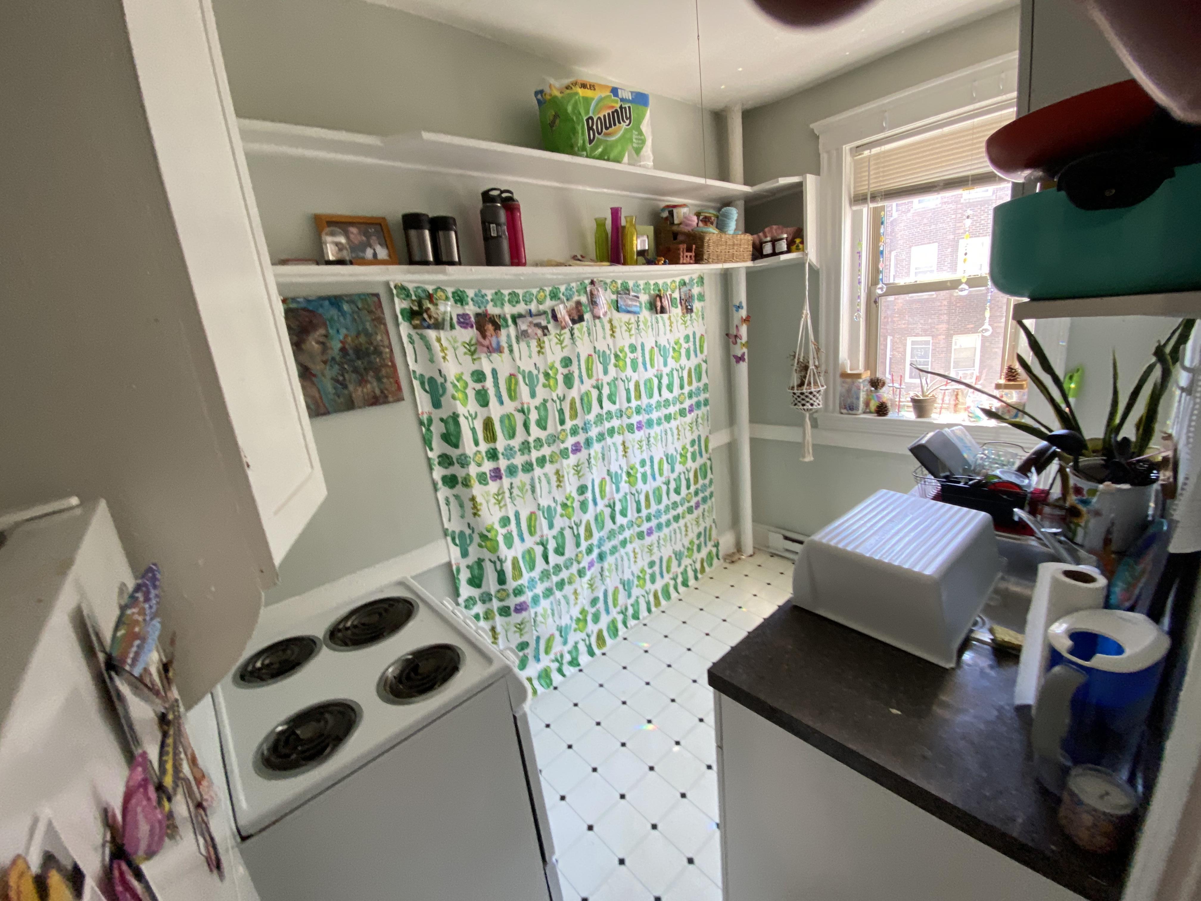 Studio bed, 1 bath apartment for rent at 57 Park Dr Unit 8, Fenway — photo 1 of 5