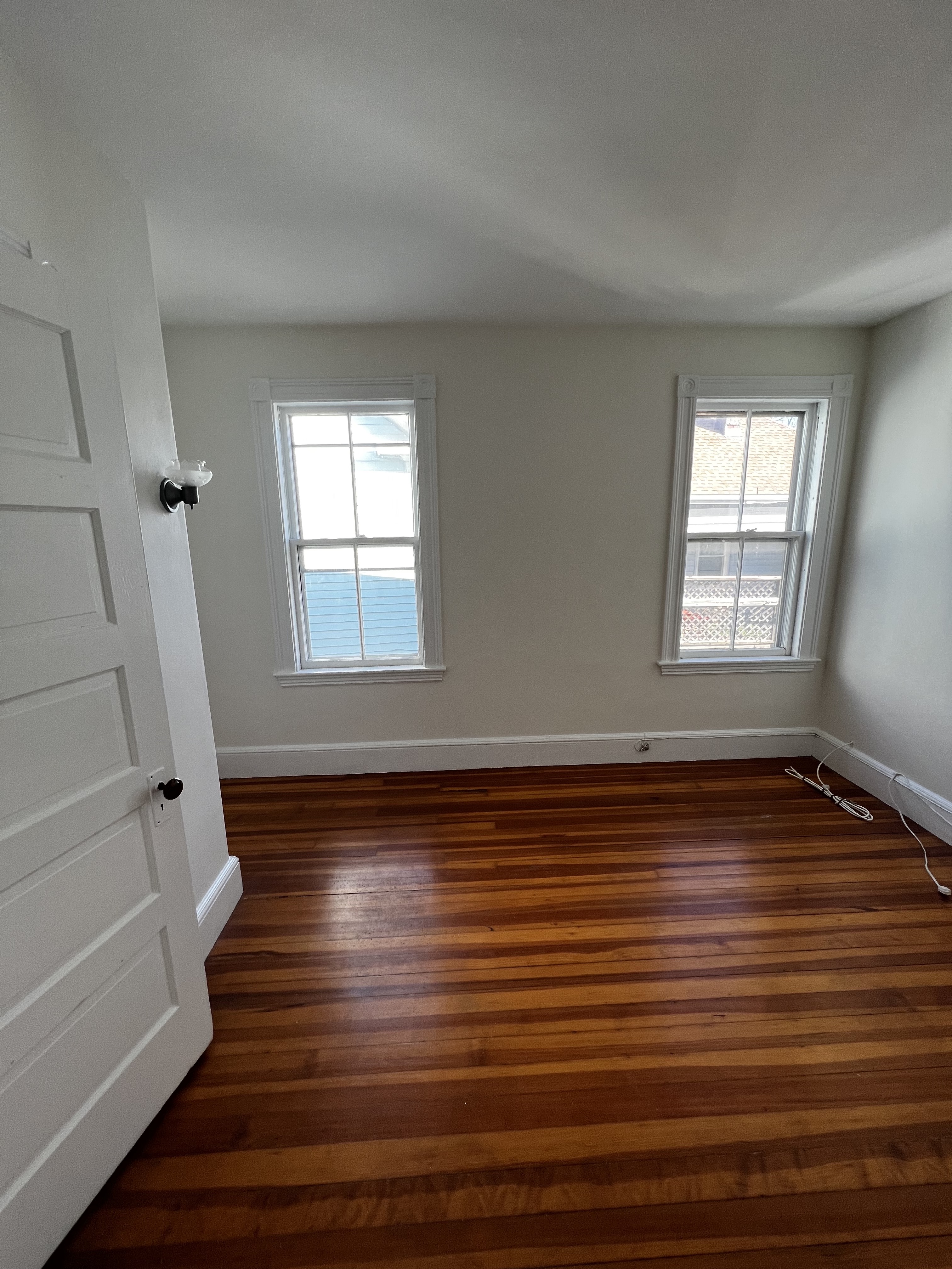 3 bed, 1 bath apartment for rent at 8 Edwin St Unit 3, Brookline Hills — photo 14 of 18