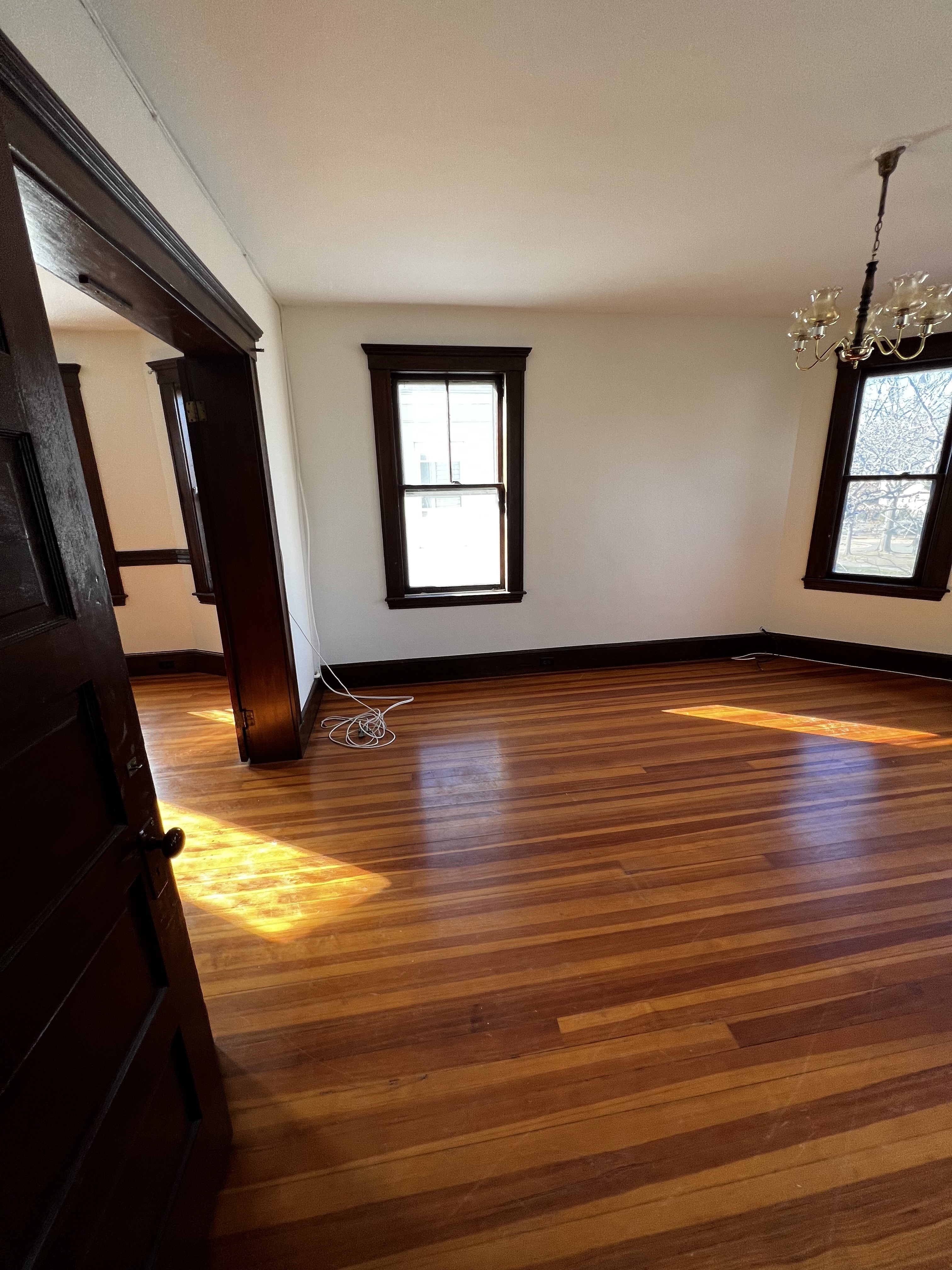 3 bed, 1 bath apartment for rent at 8 Edwin St Unit 3, Brookline Hills — photo 10 of 18